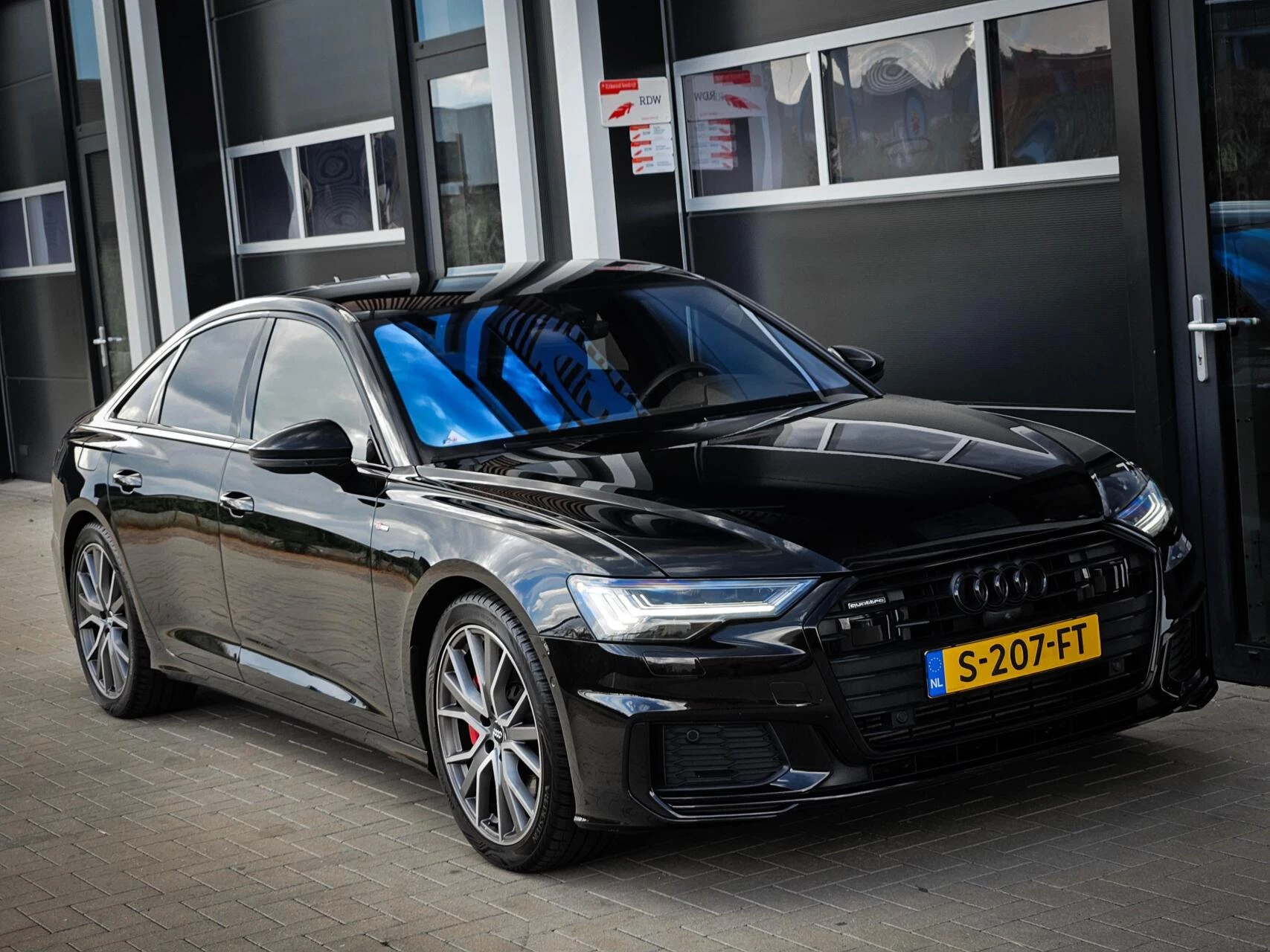 Hoofdafbeelding Audi A6