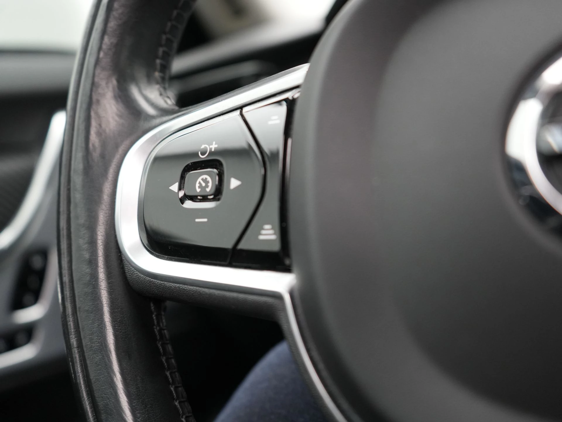 Hoofdafbeelding Volvo V90