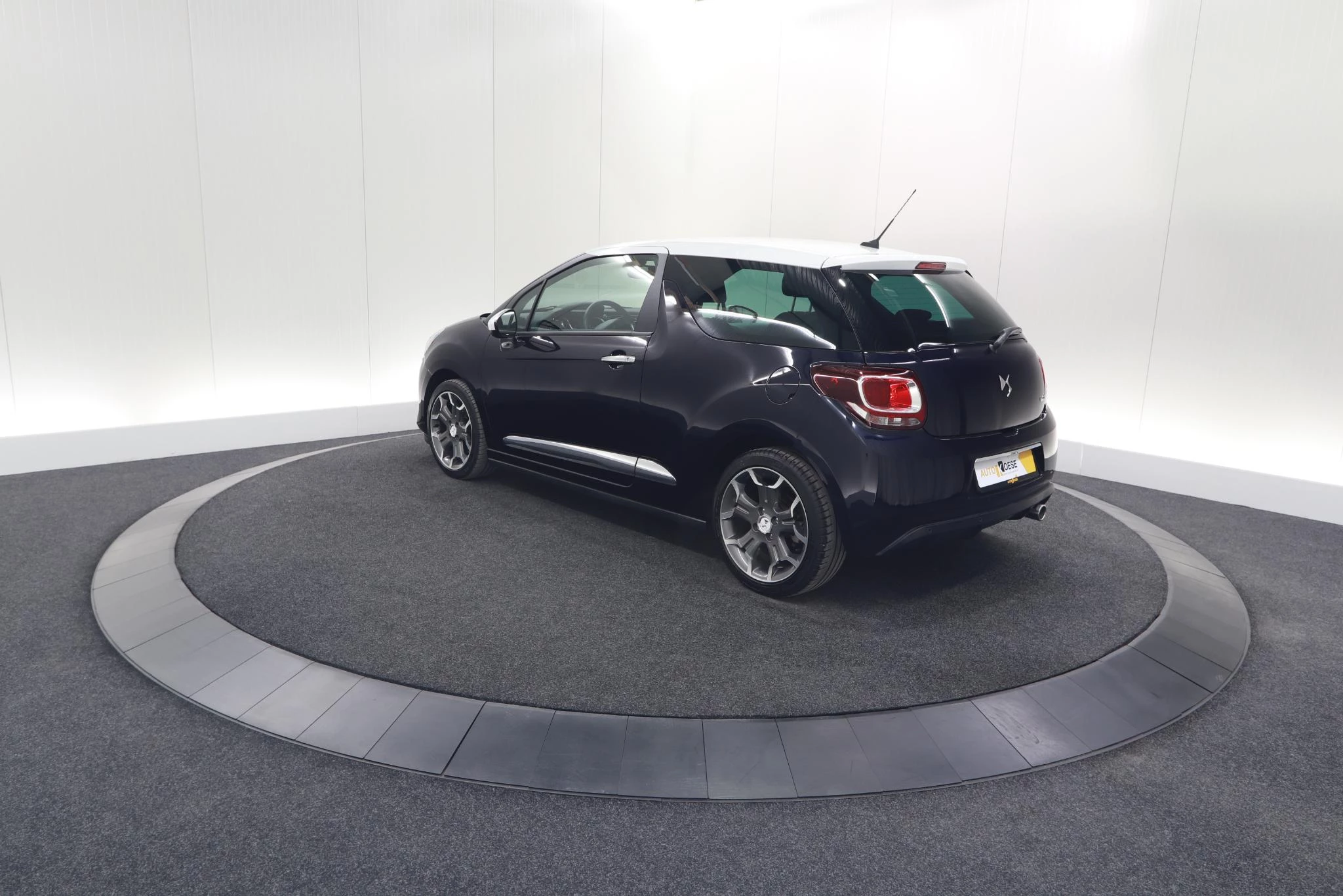 Hoofdafbeelding DS DS 3