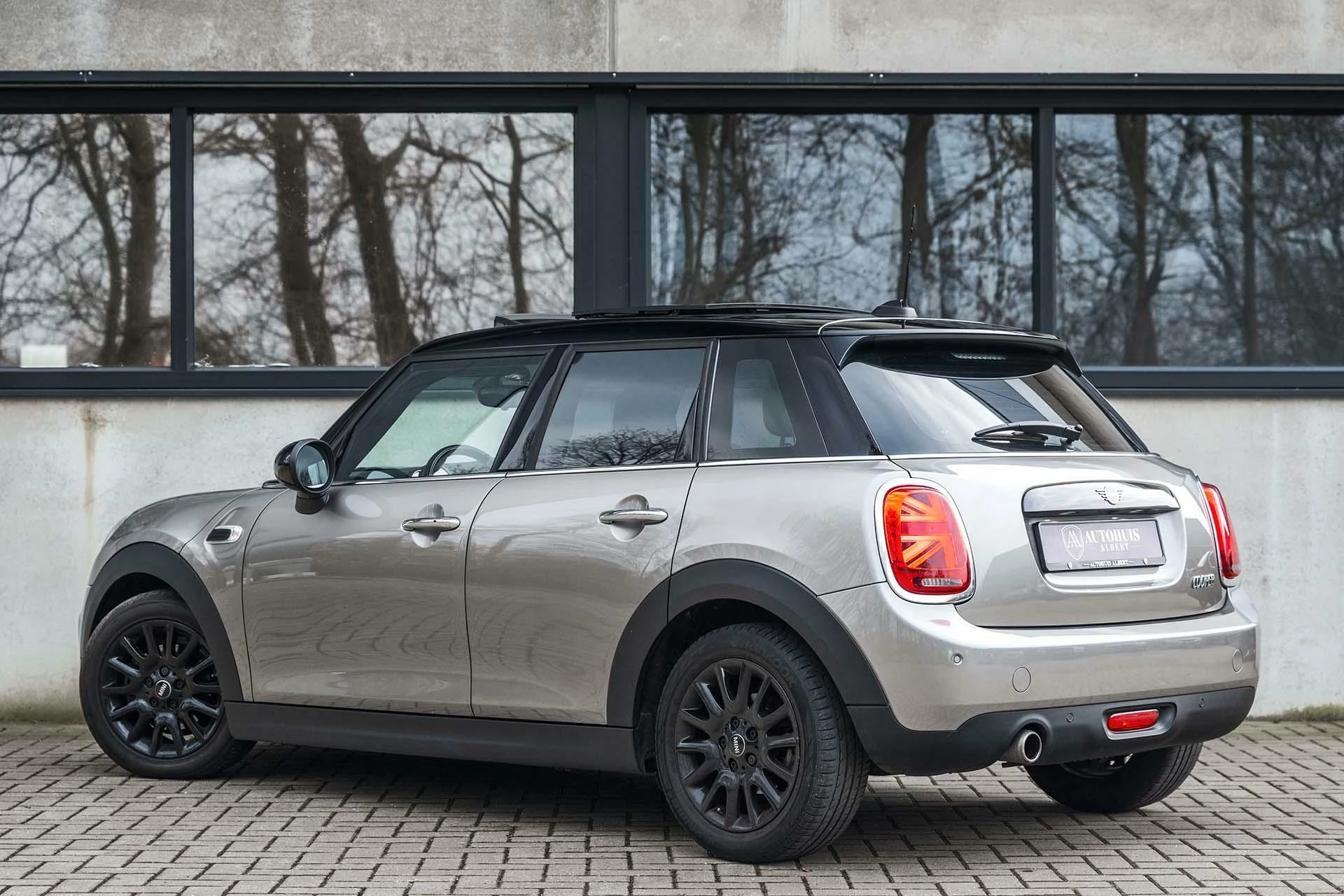 Hoofdafbeelding MINI Cooper