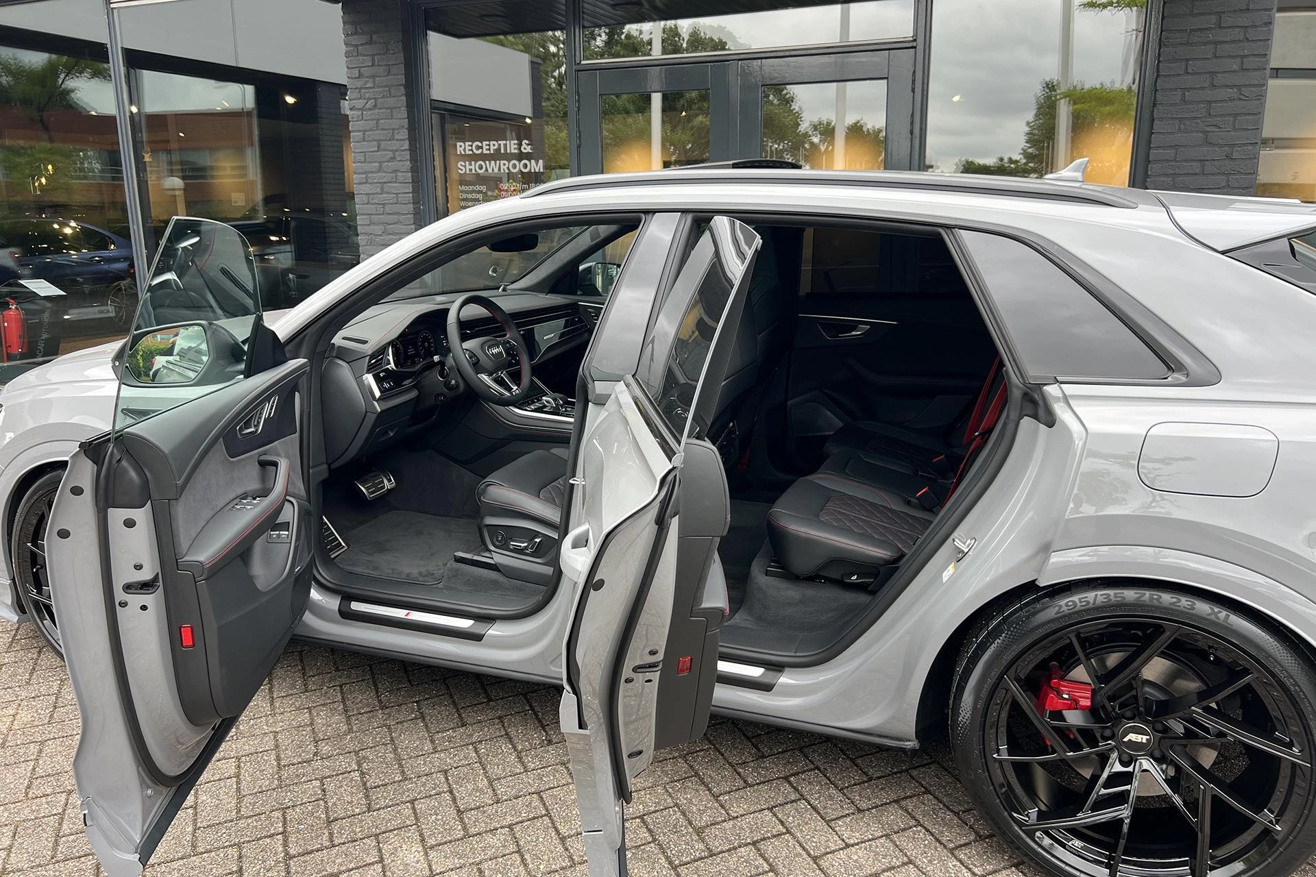 Hoofdafbeelding Audi Q8