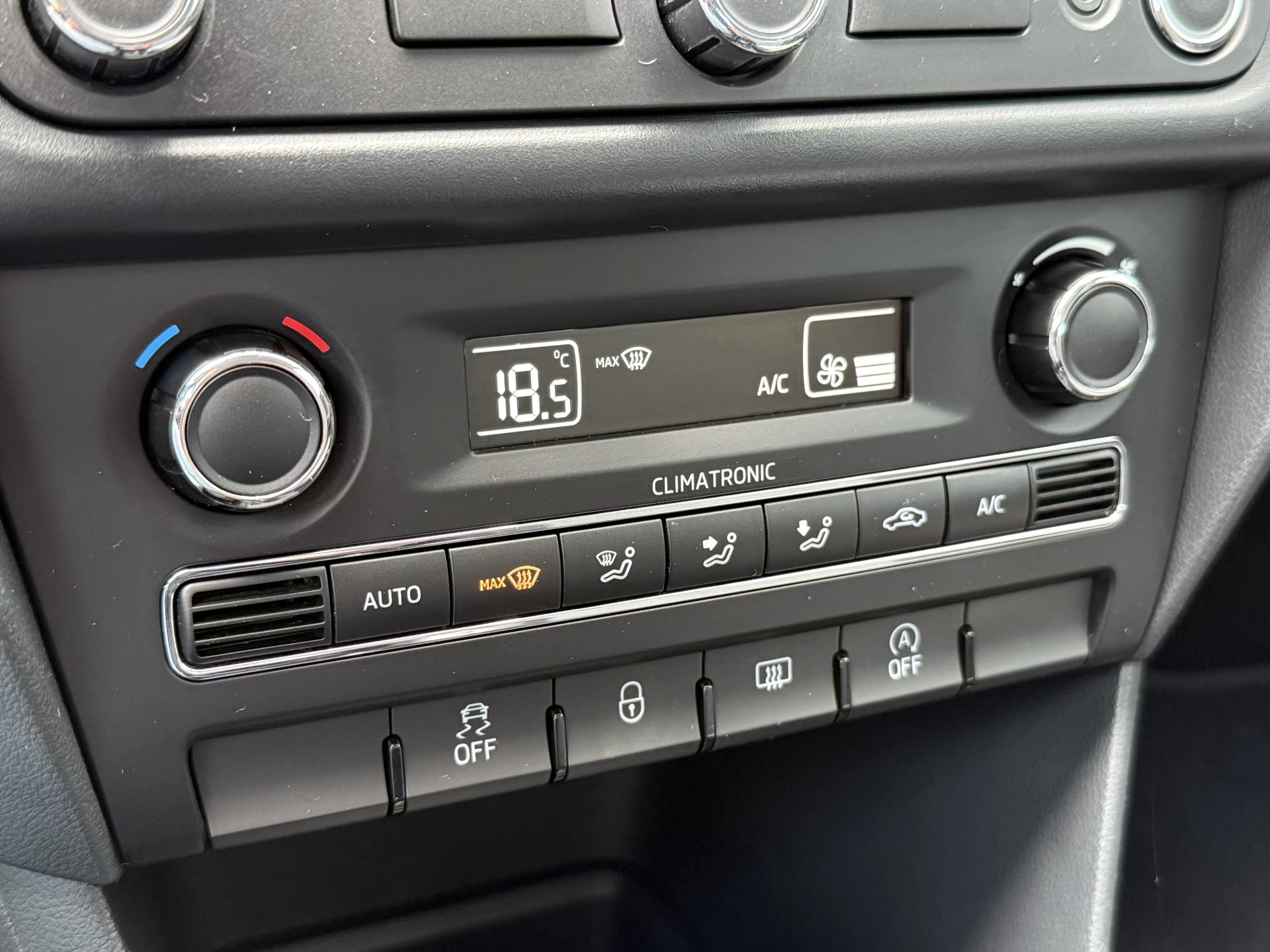 Hoofdafbeelding Škoda Rapid