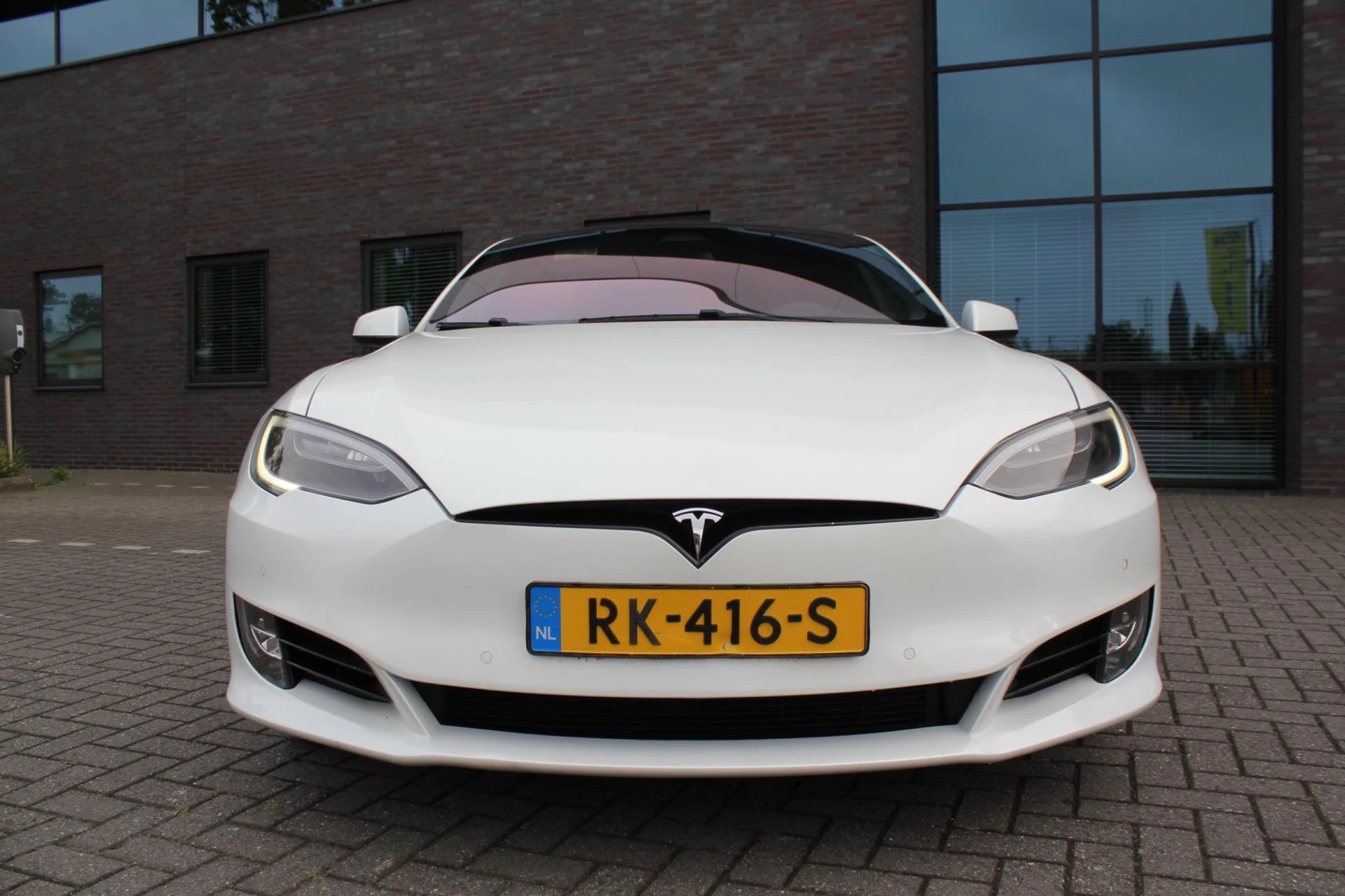 Hoofdafbeelding Tesla Model S