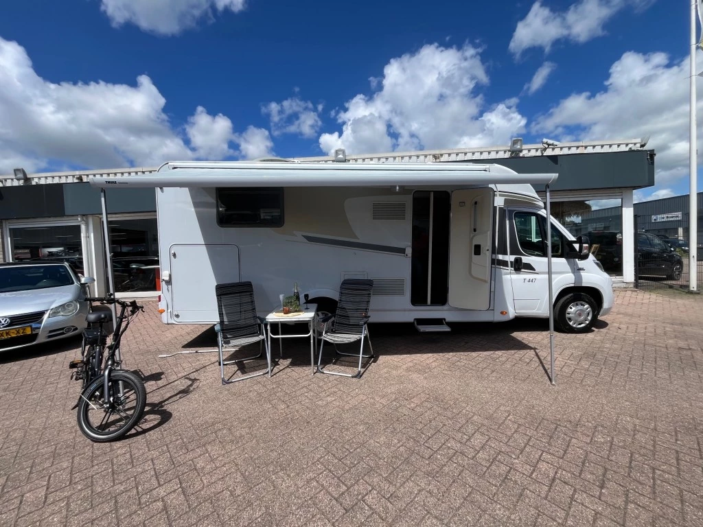 Hoofdafbeelding Carado T 447 Enkele Bedden Hefbed