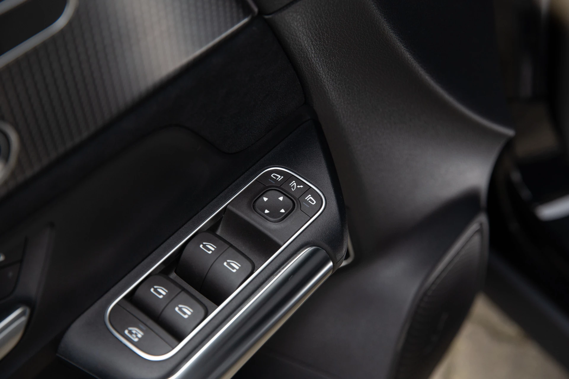 Hoofdafbeelding Mercedes-Benz EQA