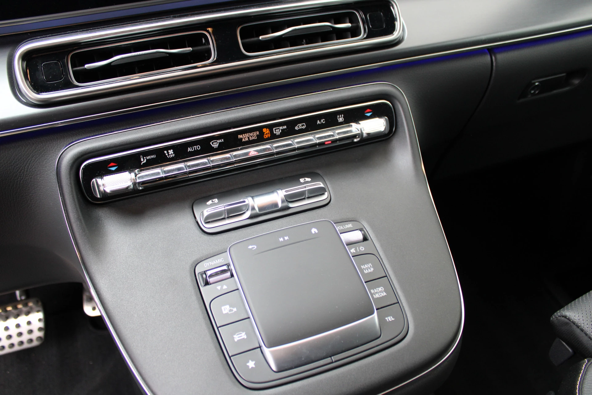 Hoofdafbeelding Mercedes-Benz EQV