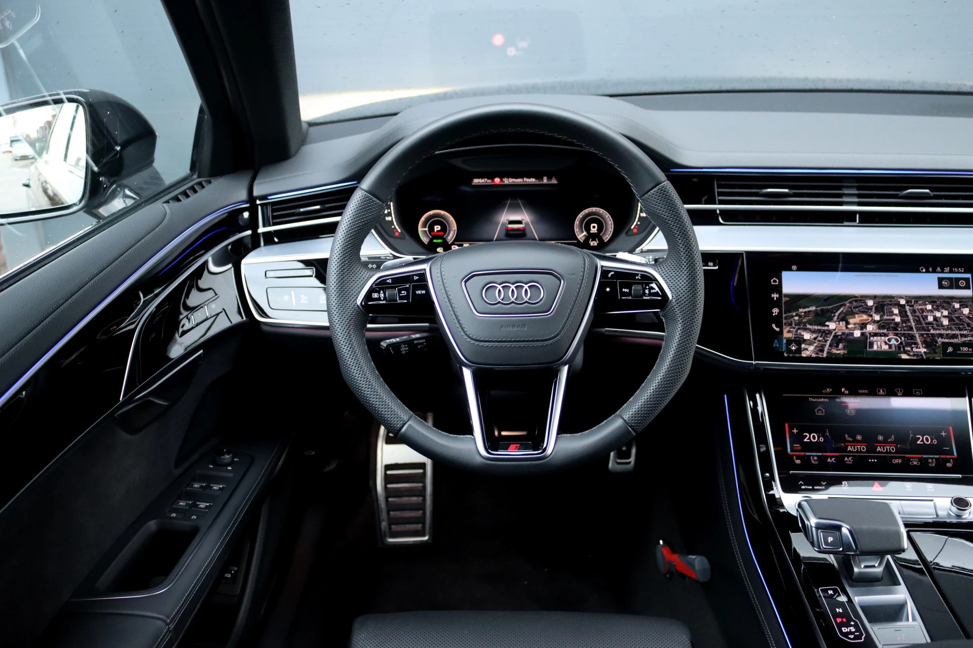 Hoofdafbeelding Audi A8