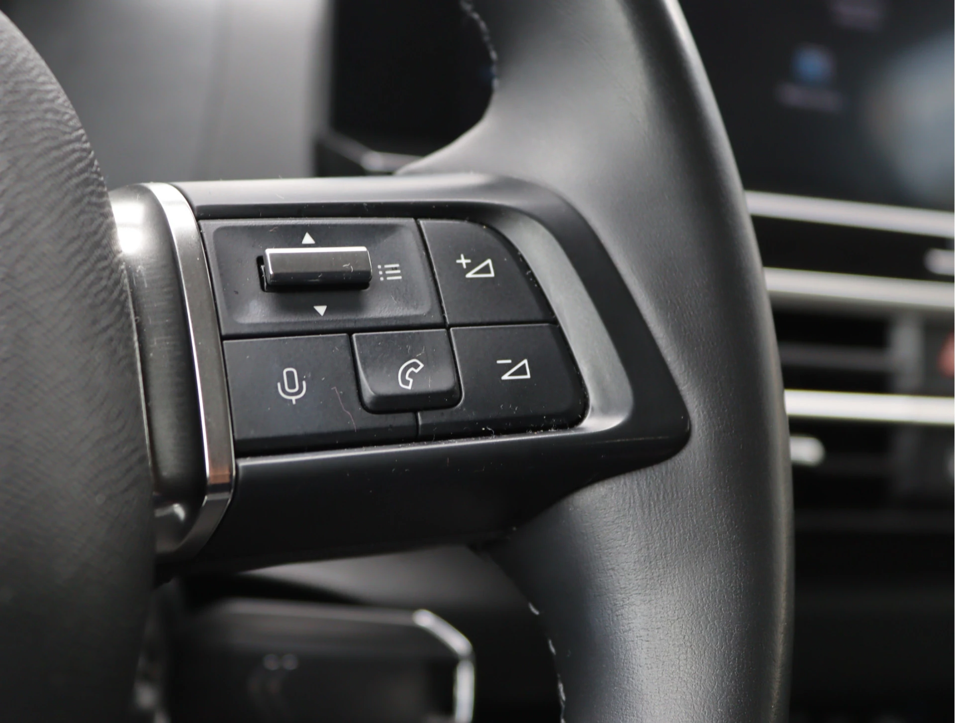 Hoofdafbeelding Citroën ë-C4