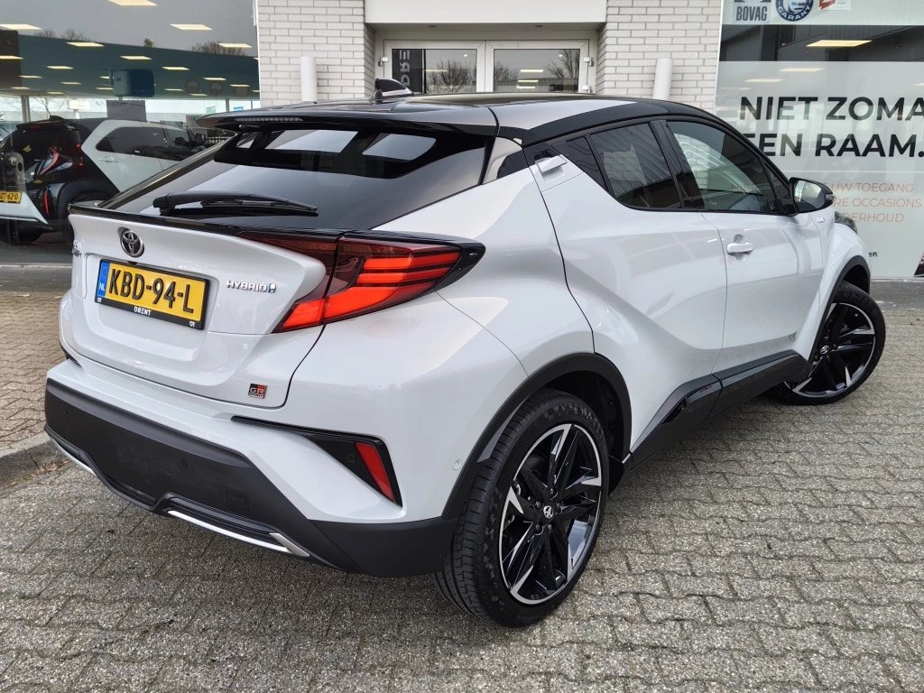 Hoofdafbeelding Toyota C-HR