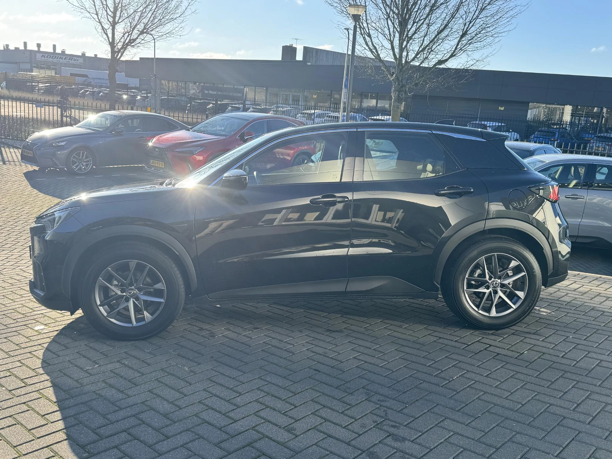 Hoofdafbeelding Lexus LBX