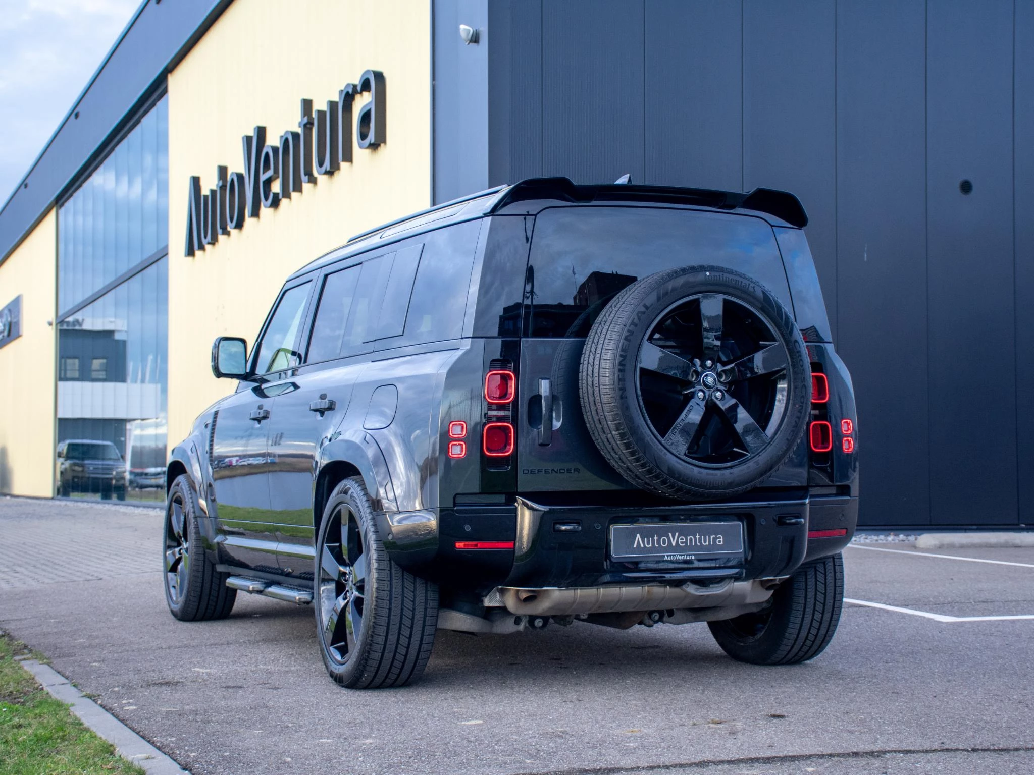 Hoofdafbeelding Land Rover Defender