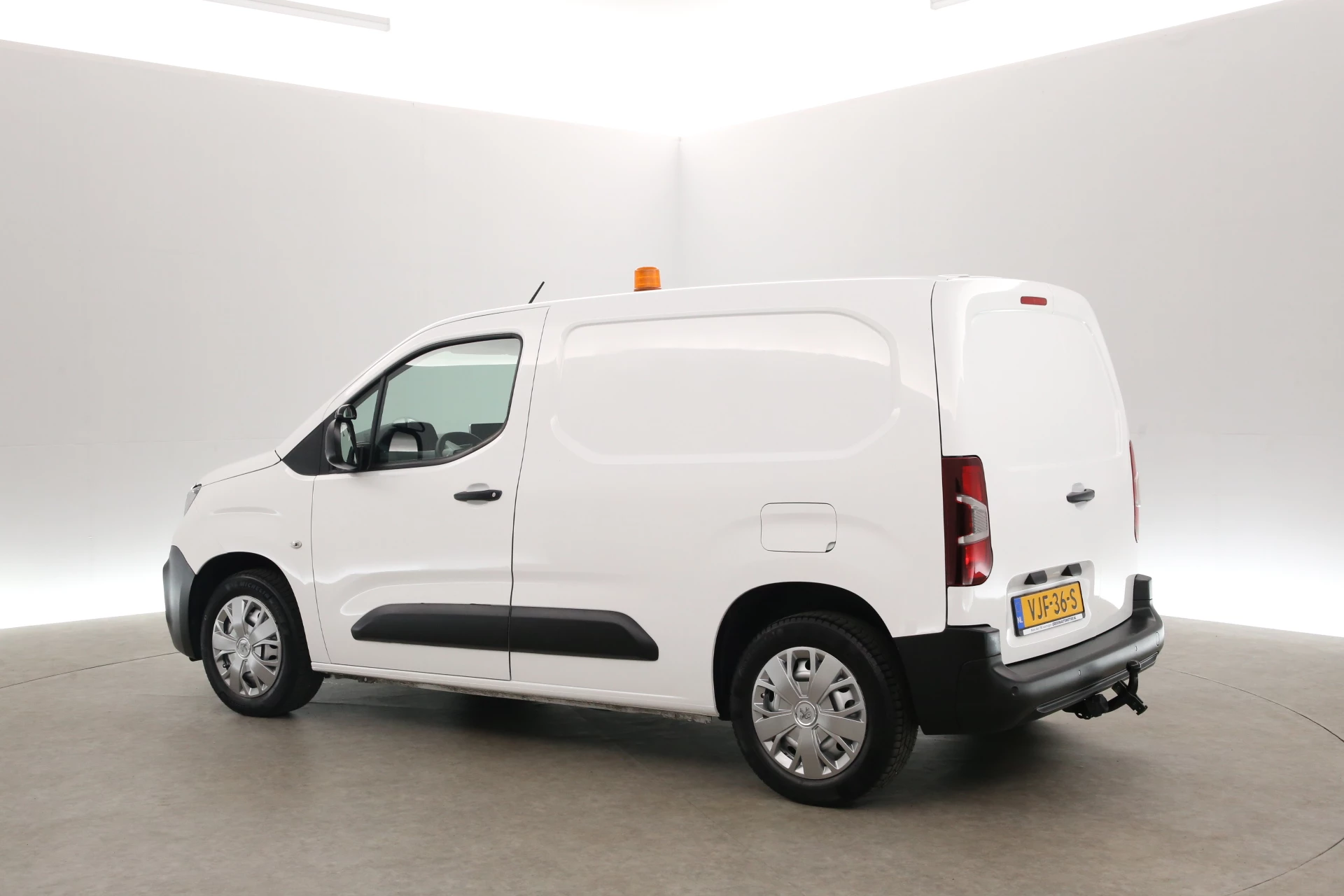 Hoofdafbeelding Peugeot Partner