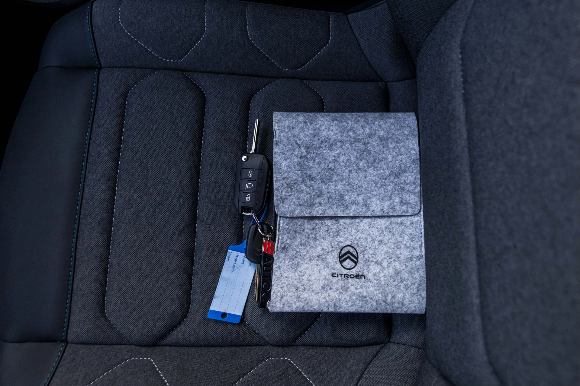 Hoofdafbeelding Citroën ë-C4