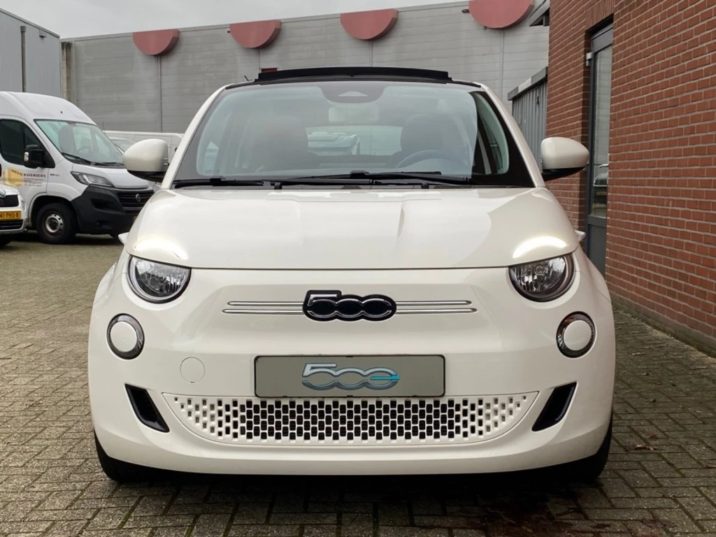 Hoofdafbeelding Fiat 500e