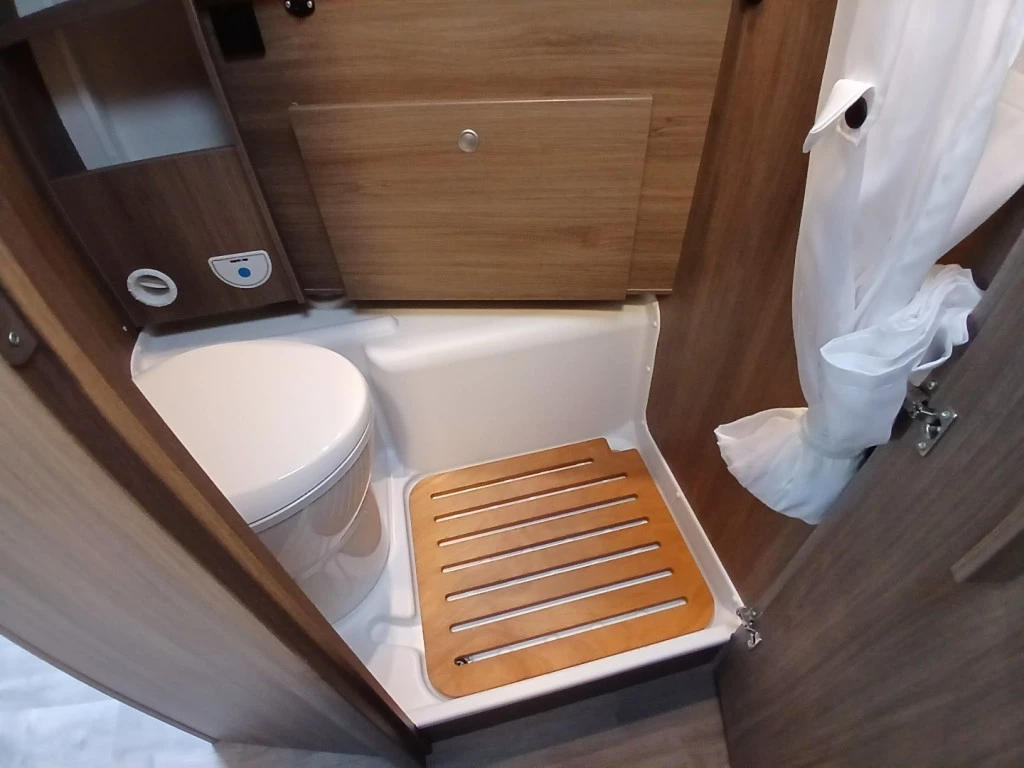 Hoofdafbeelding Carado T338s