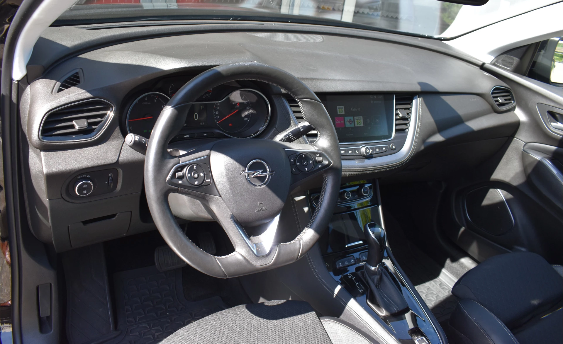 Hoofdafbeelding Opel Grandland X
