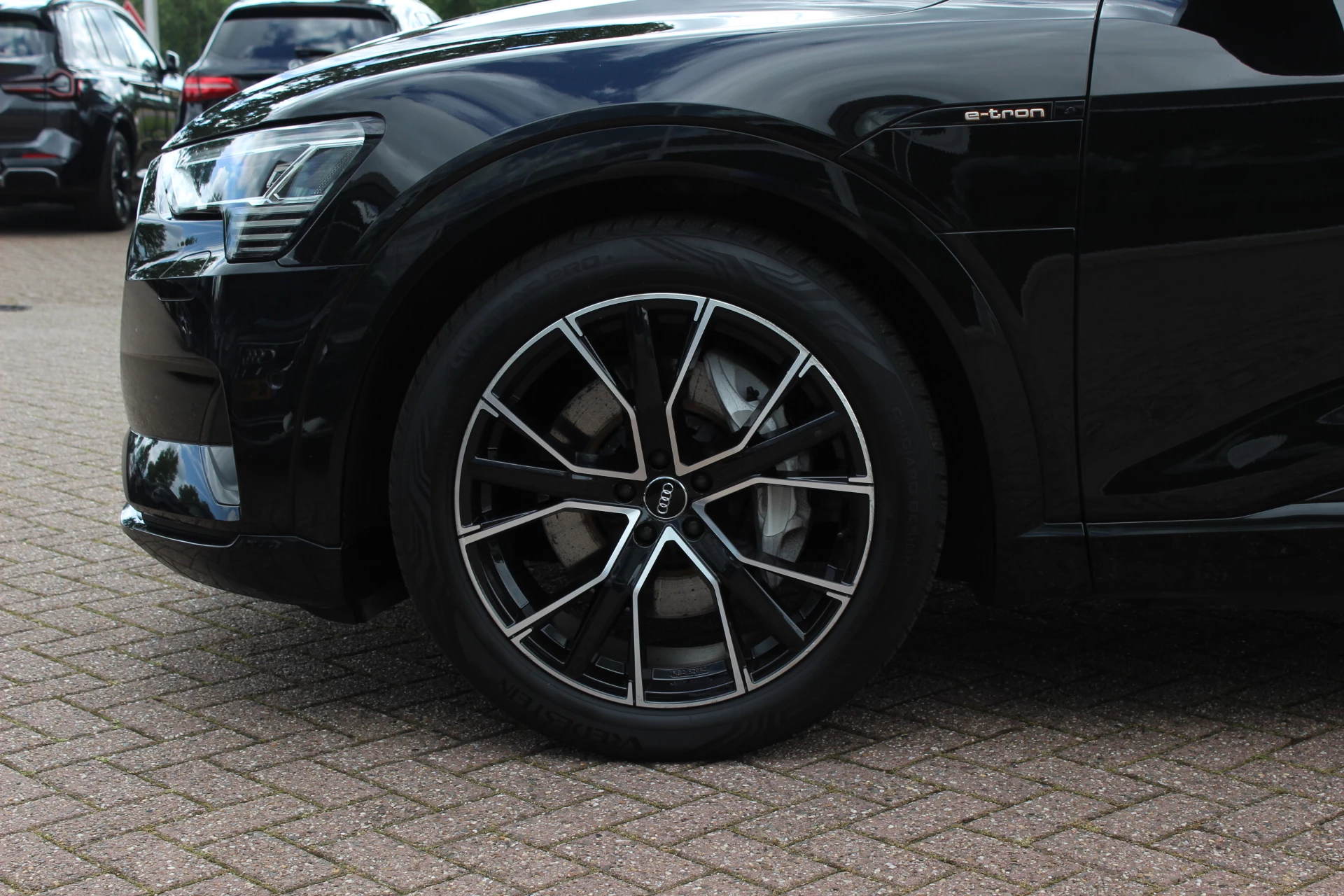 Hoofdafbeelding Audi e-tron