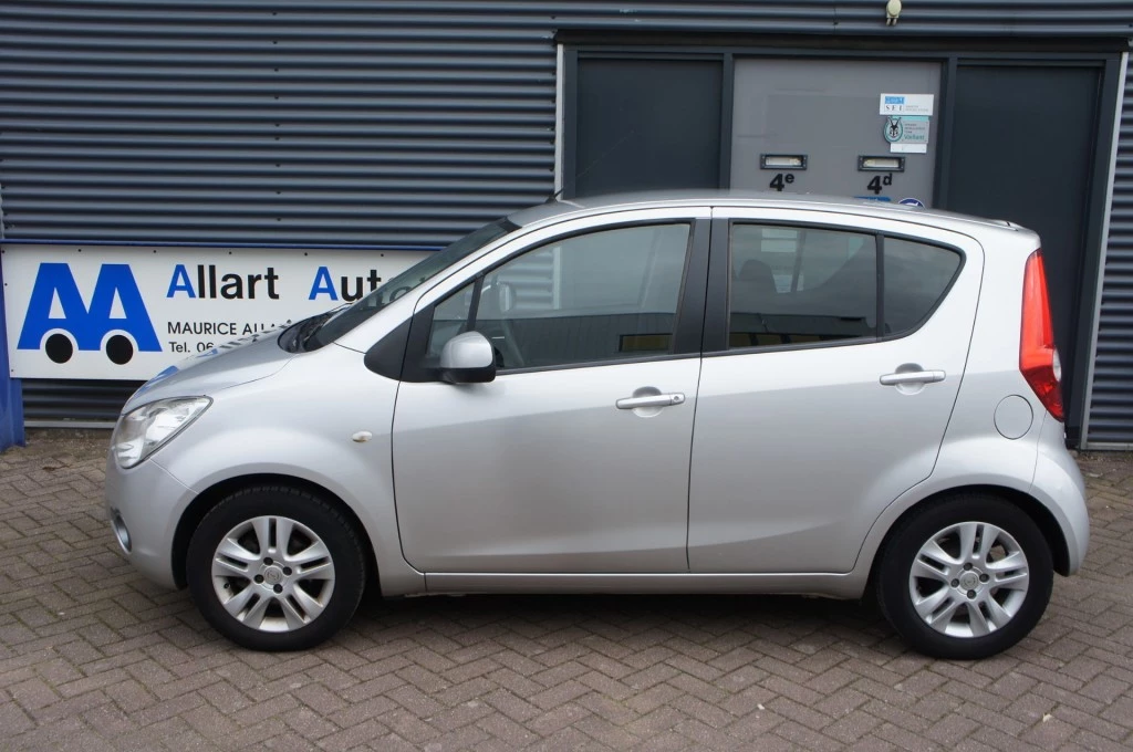 Hoofdafbeelding Opel Agila