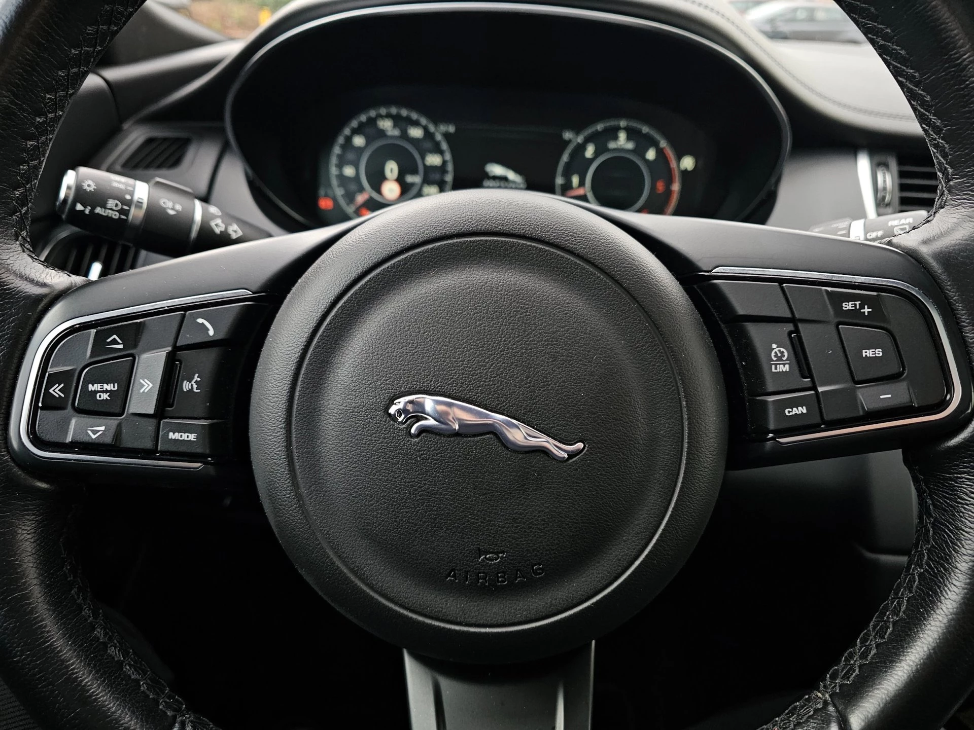 Hoofdafbeelding Jaguar E-PACE