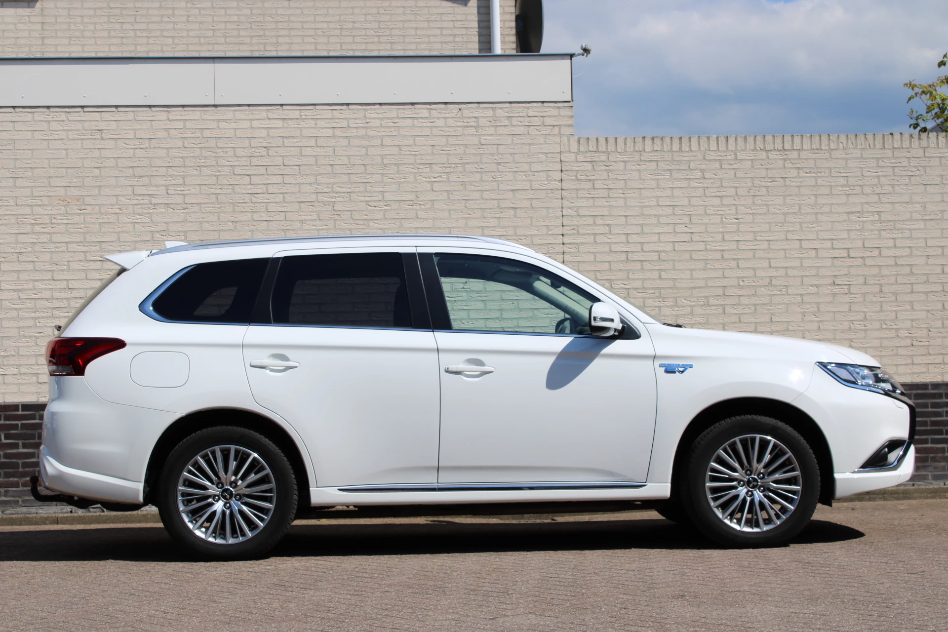 Hoofdafbeelding Mitsubishi Outlander