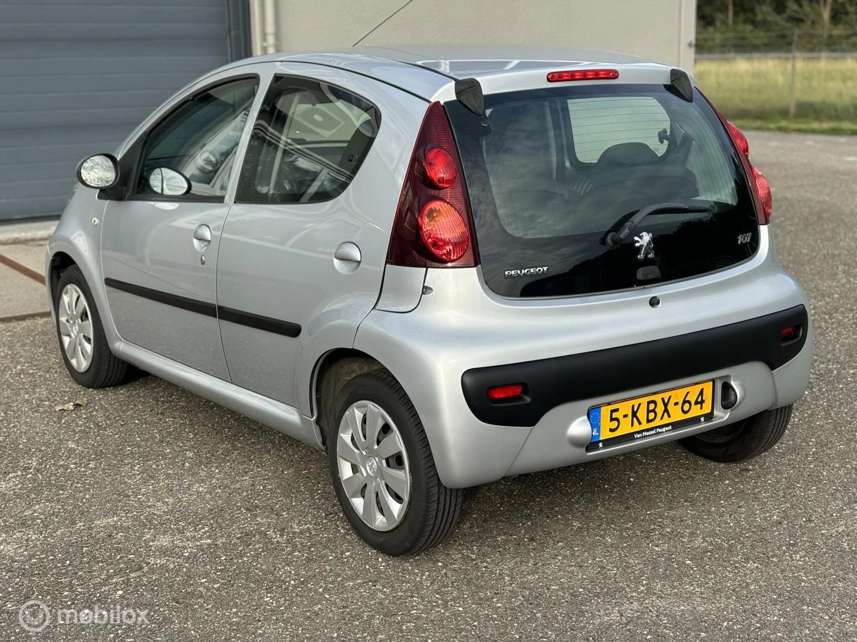 Hoofdafbeelding Peugeot 107