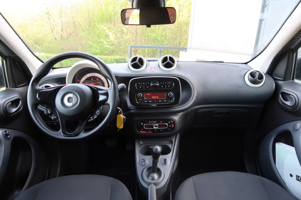Hoofdafbeelding smart Forfour