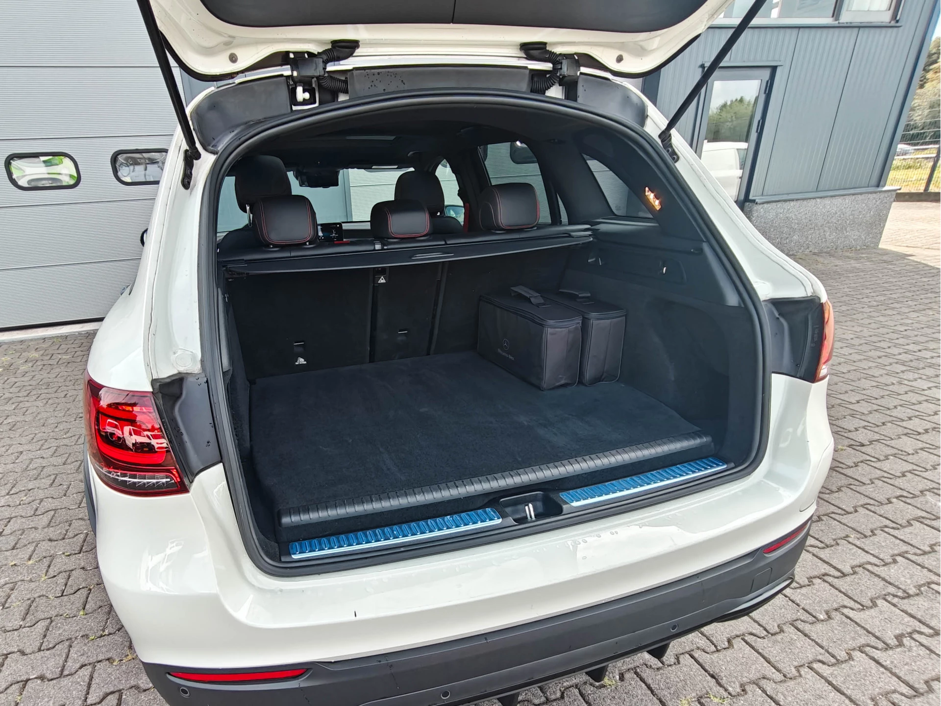 Hoofdafbeelding Mercedes-Benz GLC