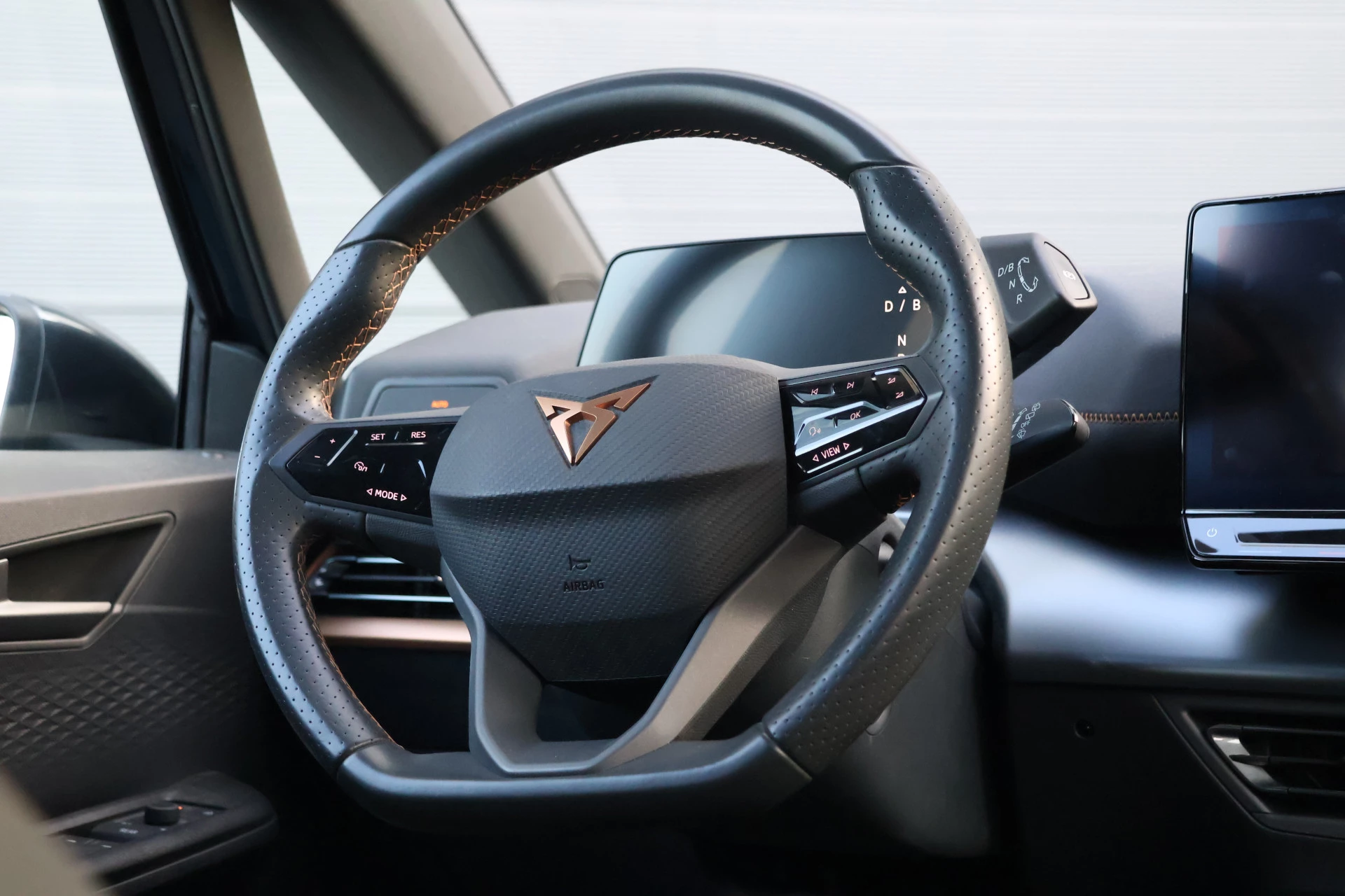 Hoofdafbeelding CUPRA Born