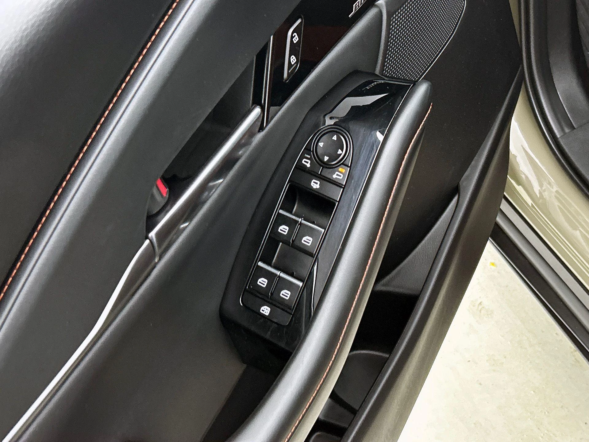 Hoofdafbeelding Mazda CX-30