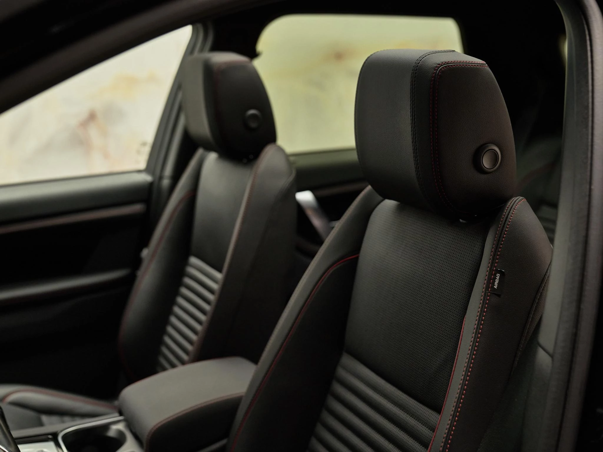 Hoofdafbeelding Land Rover Discovery Sport