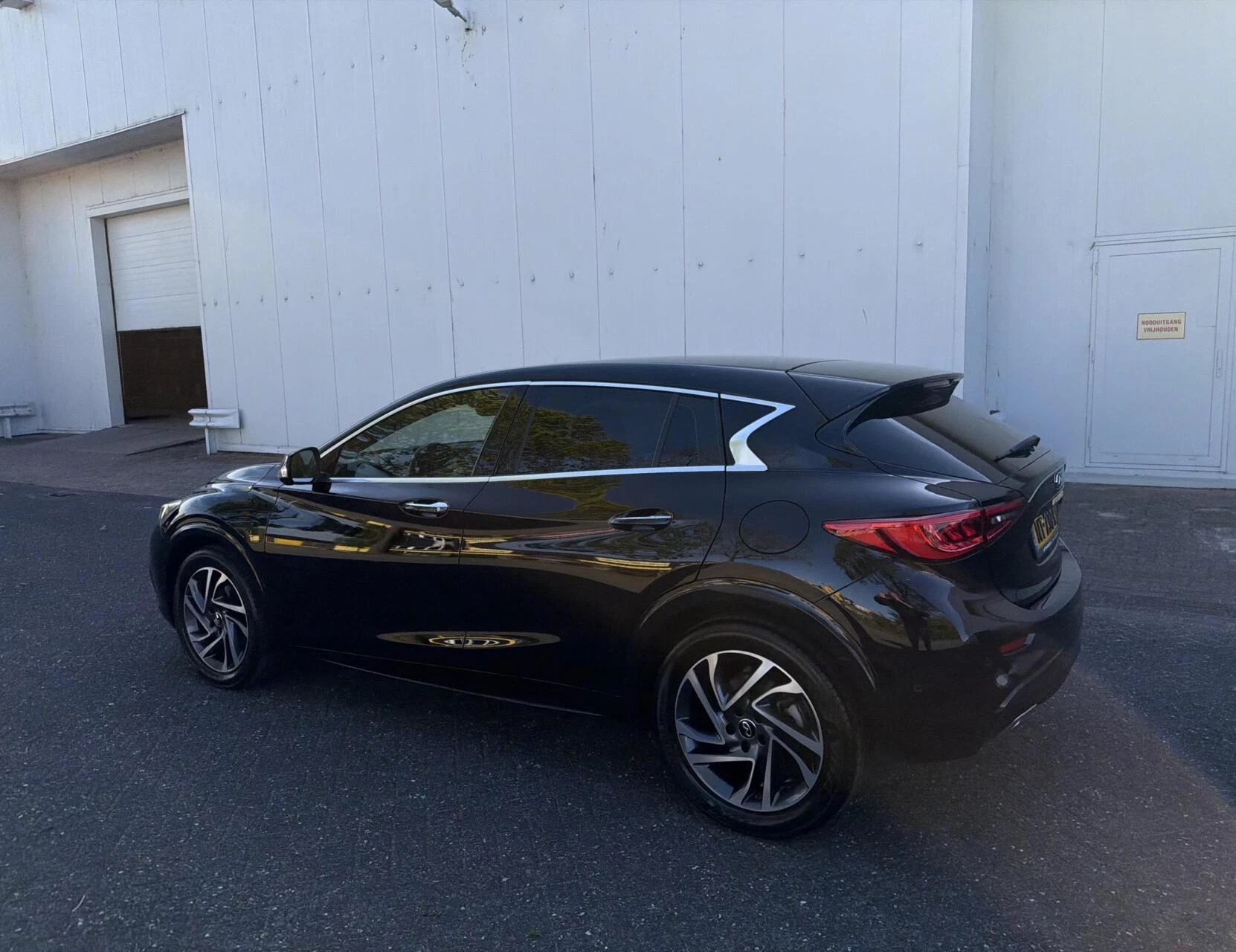 Hoofdafbeelding Infiniti Q30
