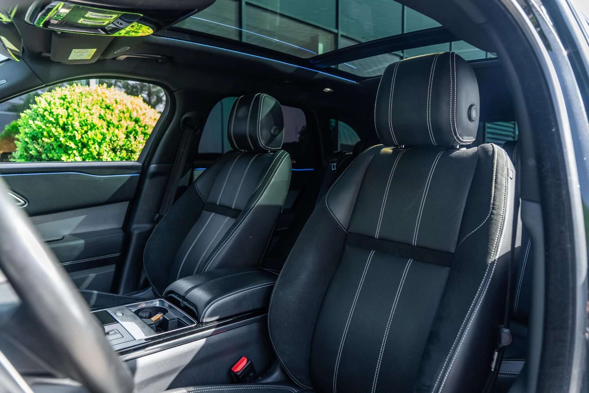 Hoofdafbeelding Land Rover Range Rover Velar
