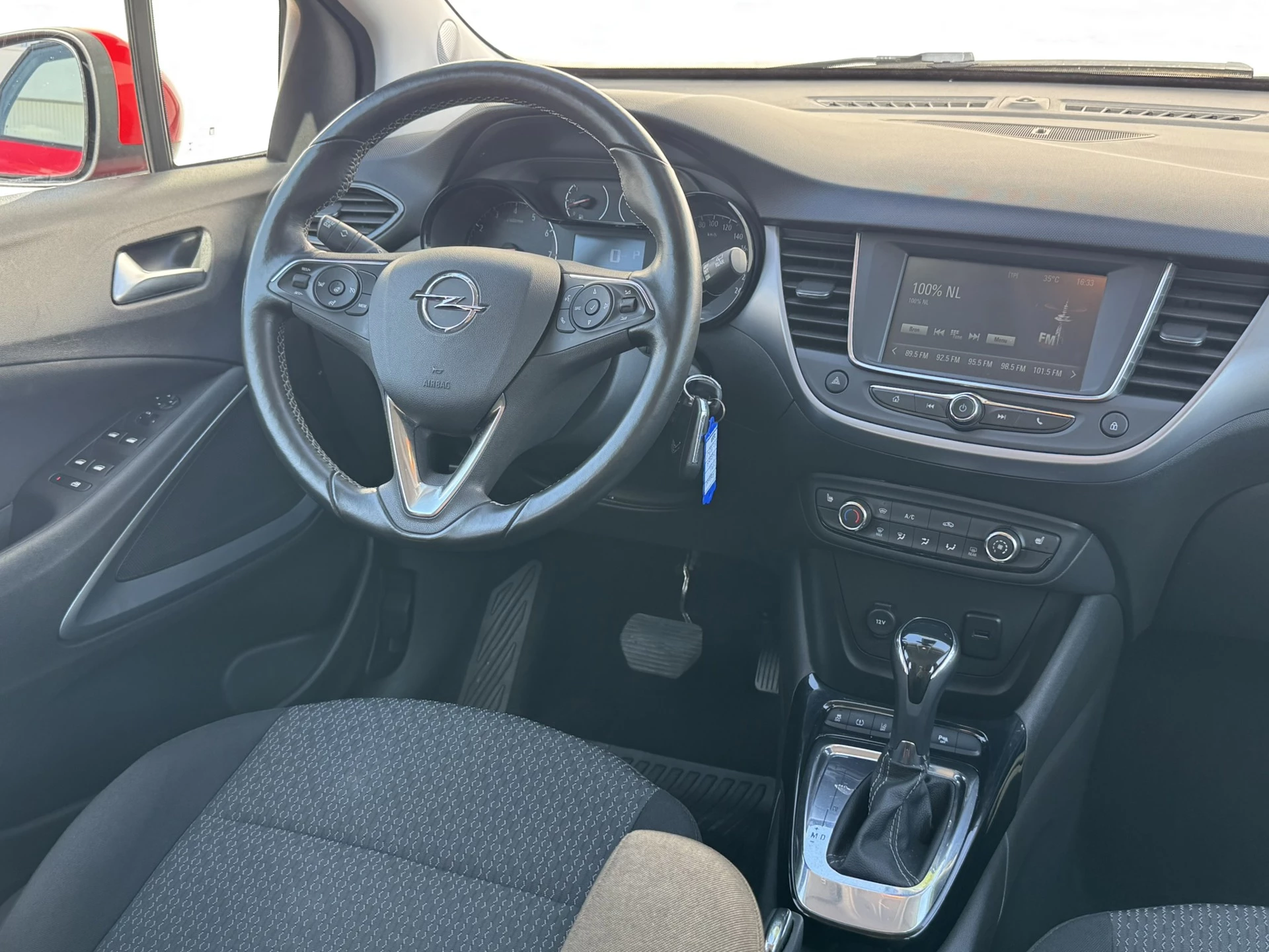 Hoofdafbeelding Opel Crossland X