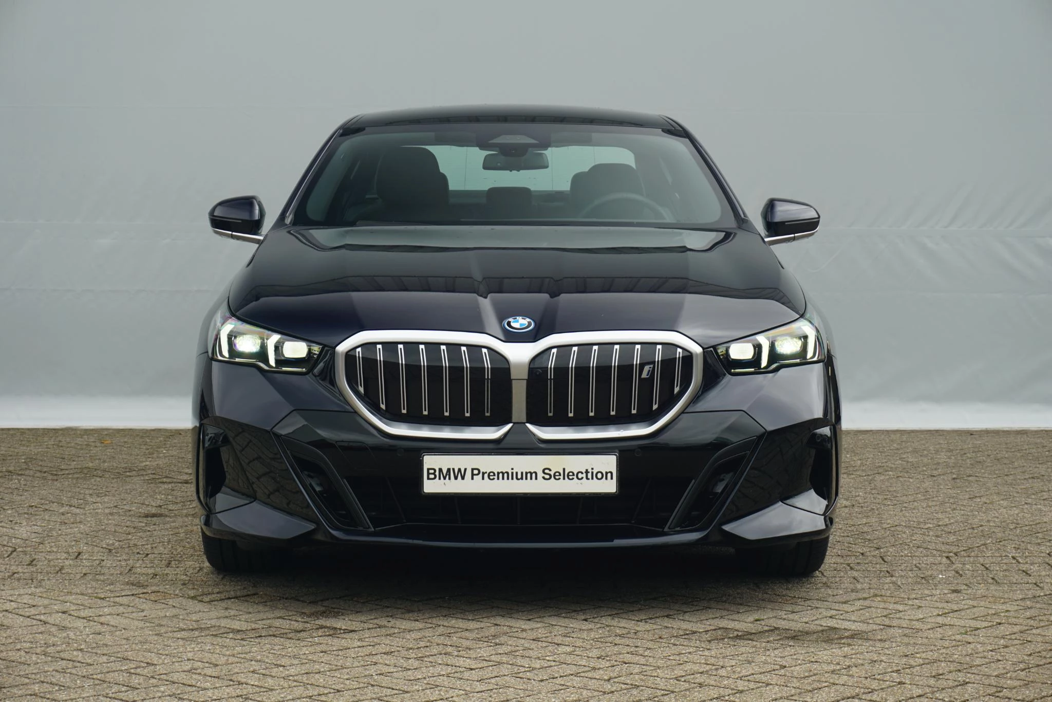 Hoofdafbeelding BMW i5