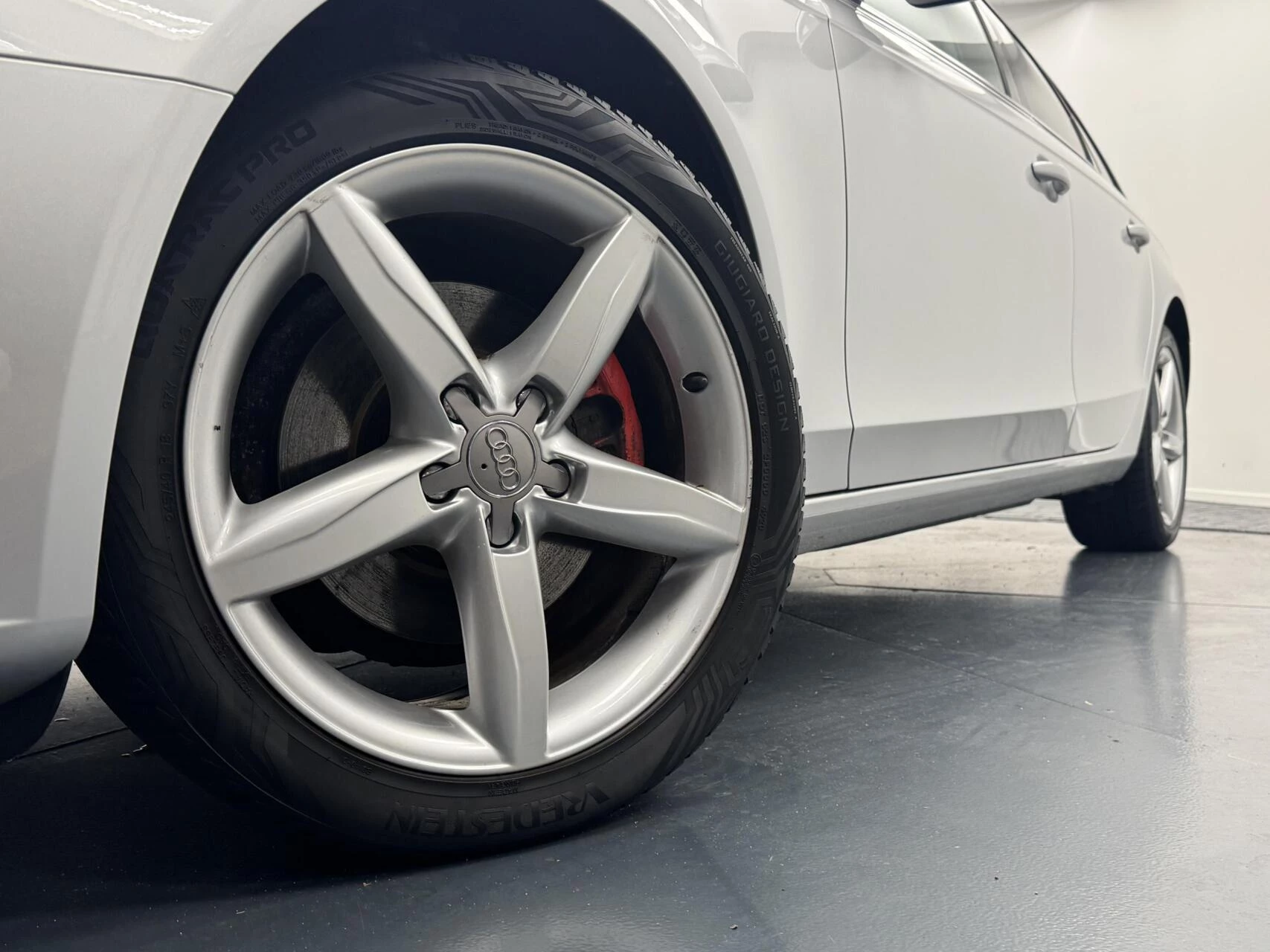 Hoofdafbeelding Audi A4