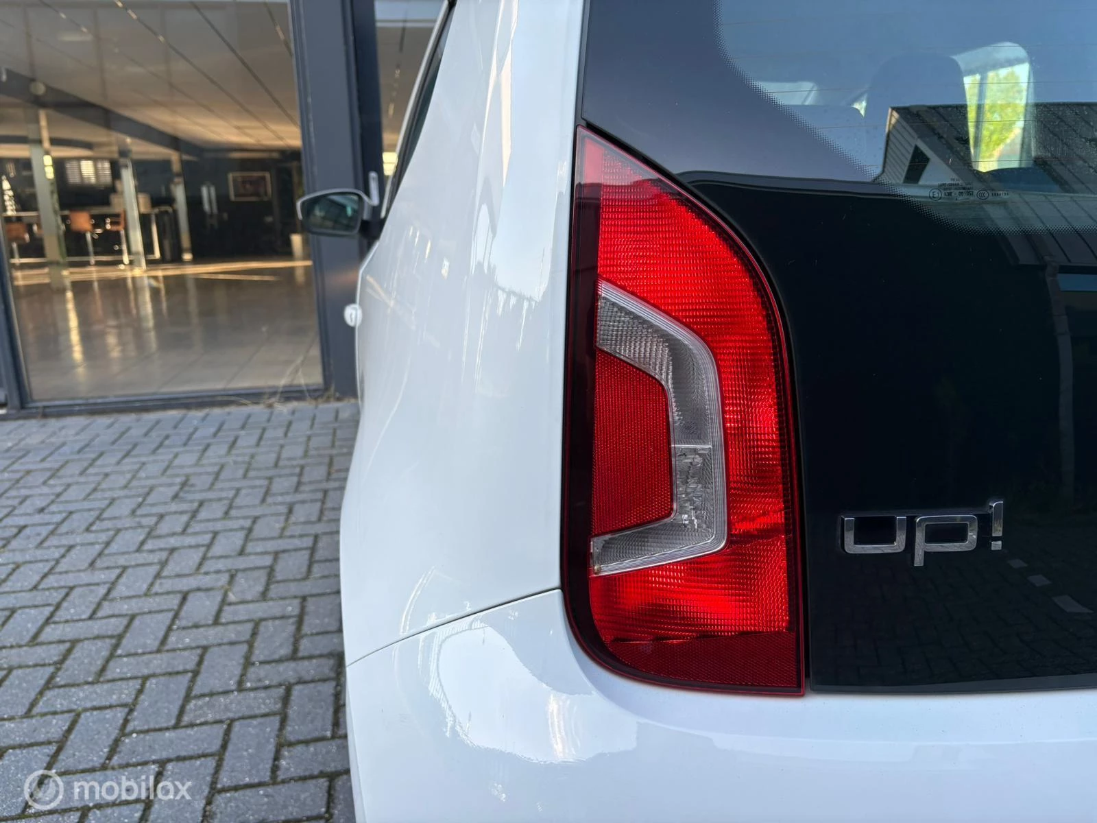 Hoofdafbeelding Volkswagen up!