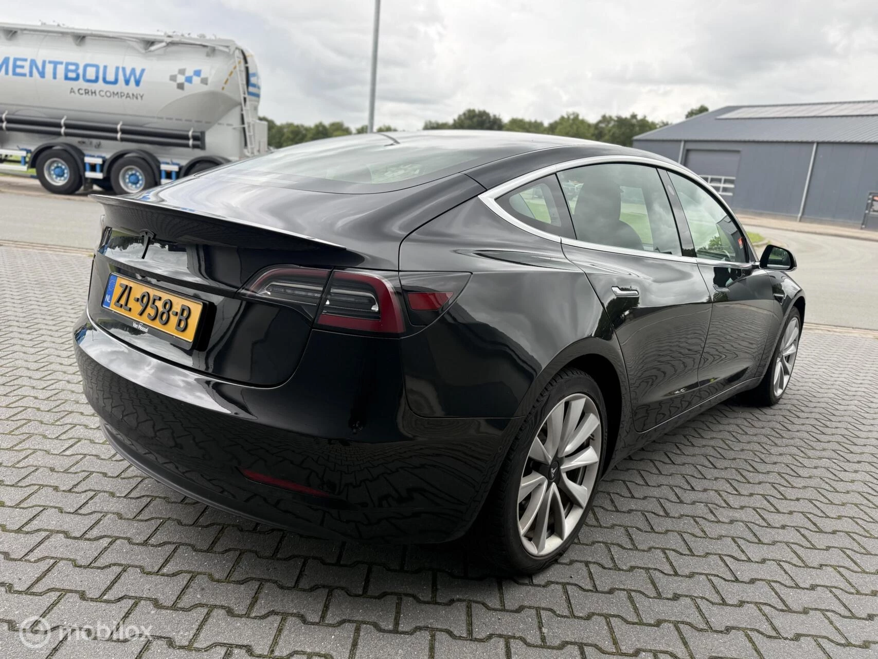 Hoofdafbeelding Tesla Model 3