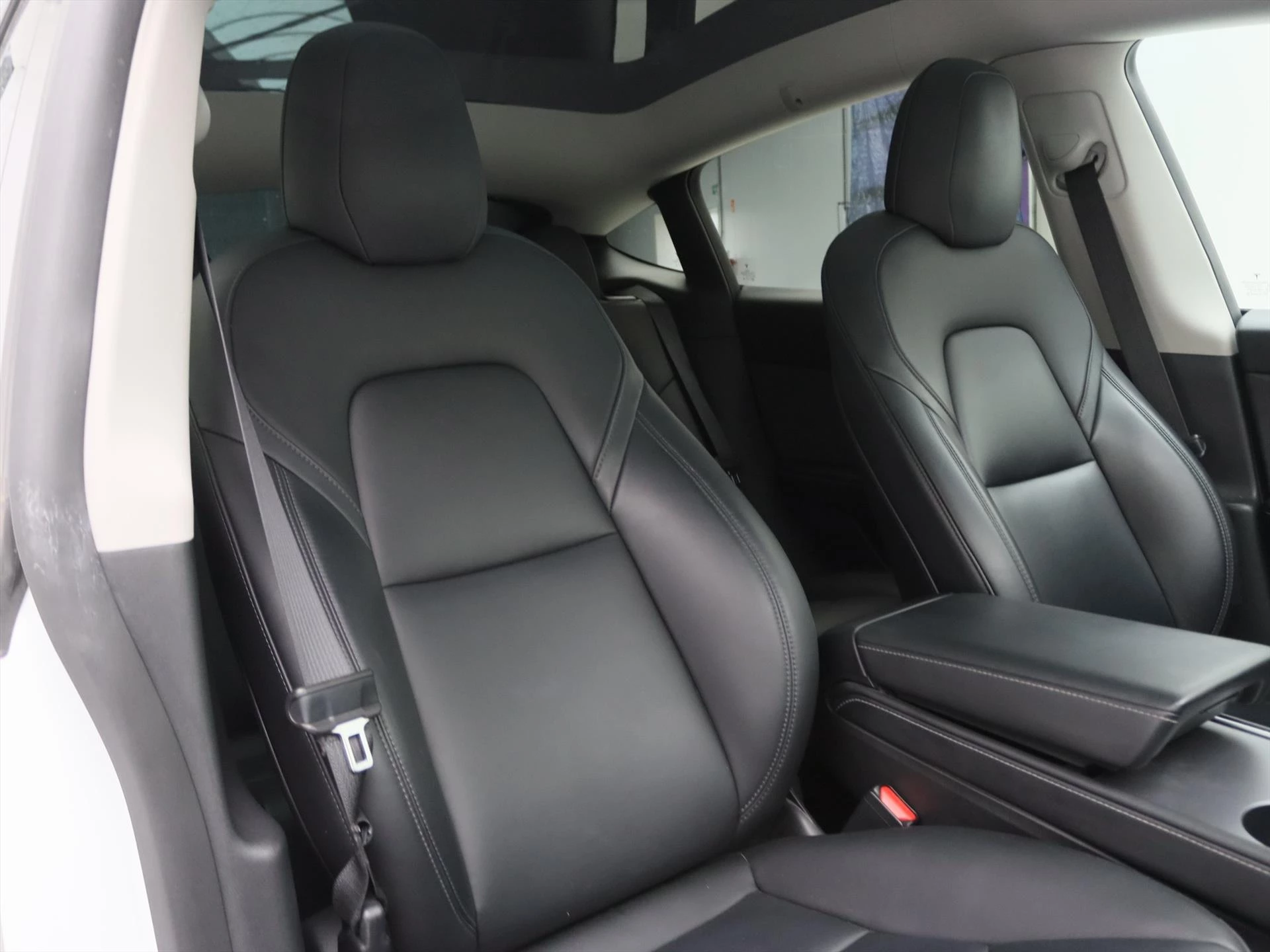 Hoofdafbeelding Tesla Model Y