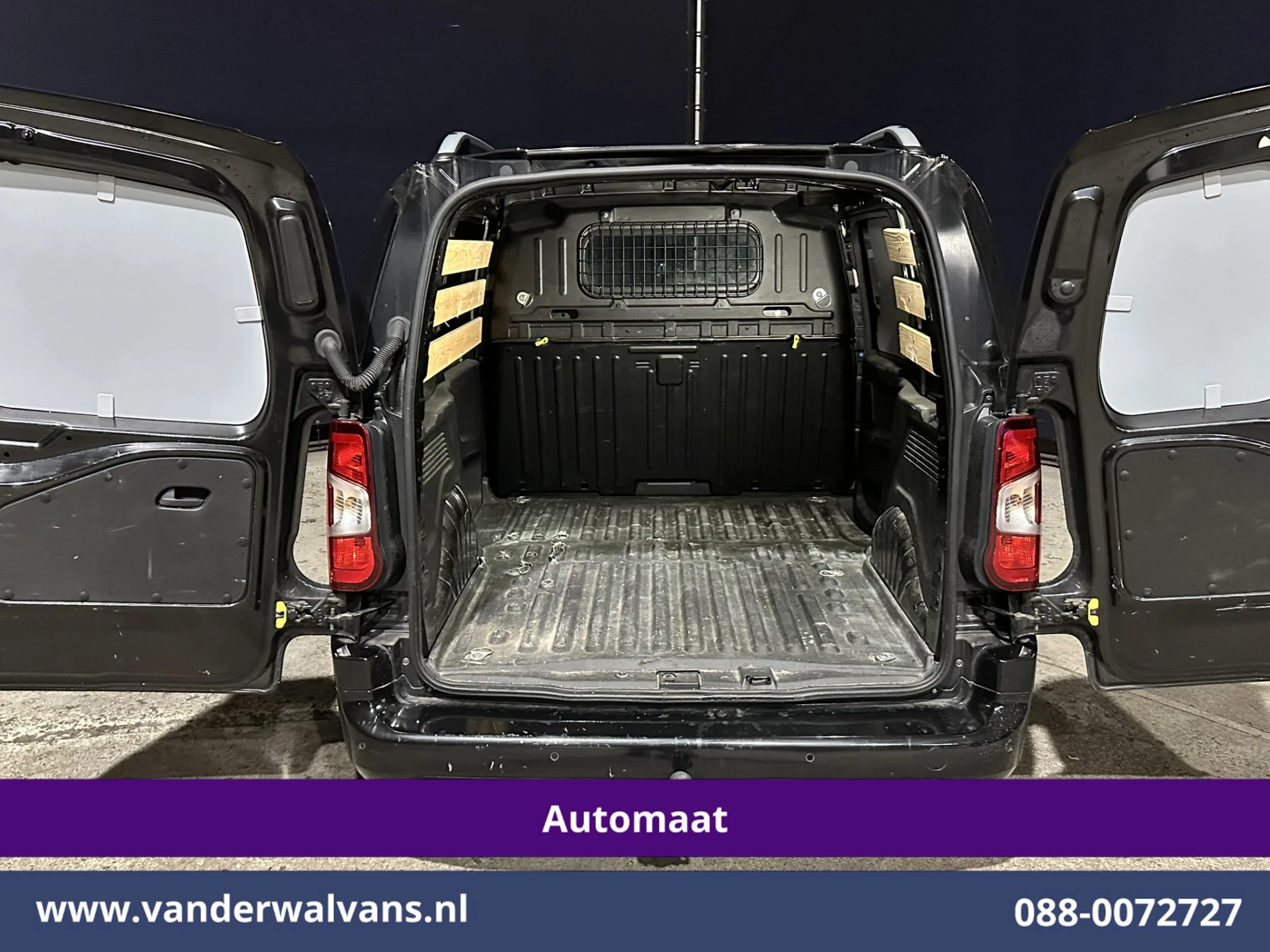 Hoofdafbeelding Peugeot Partner