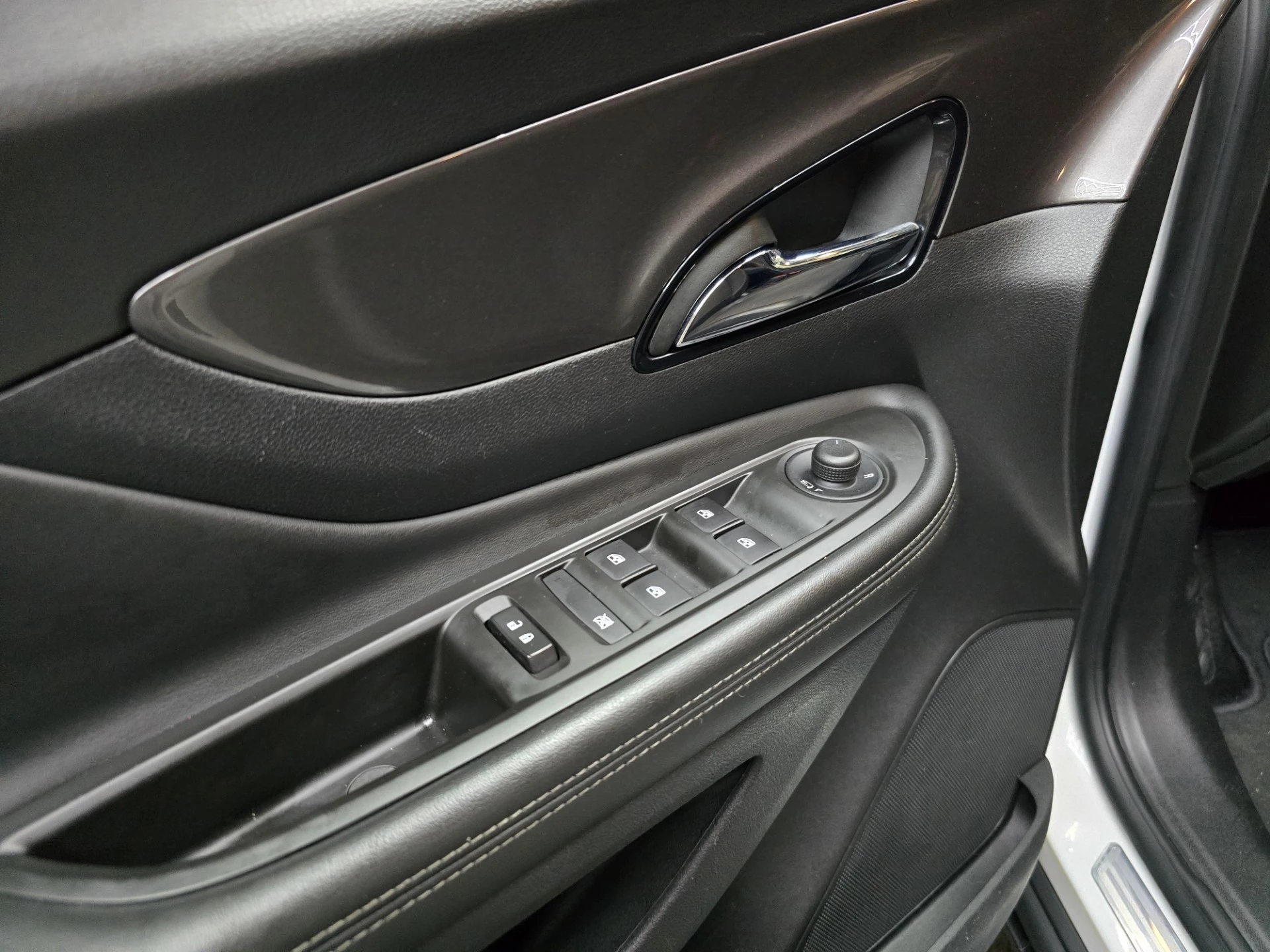 Hoofdafbeelding Opel Mokka X