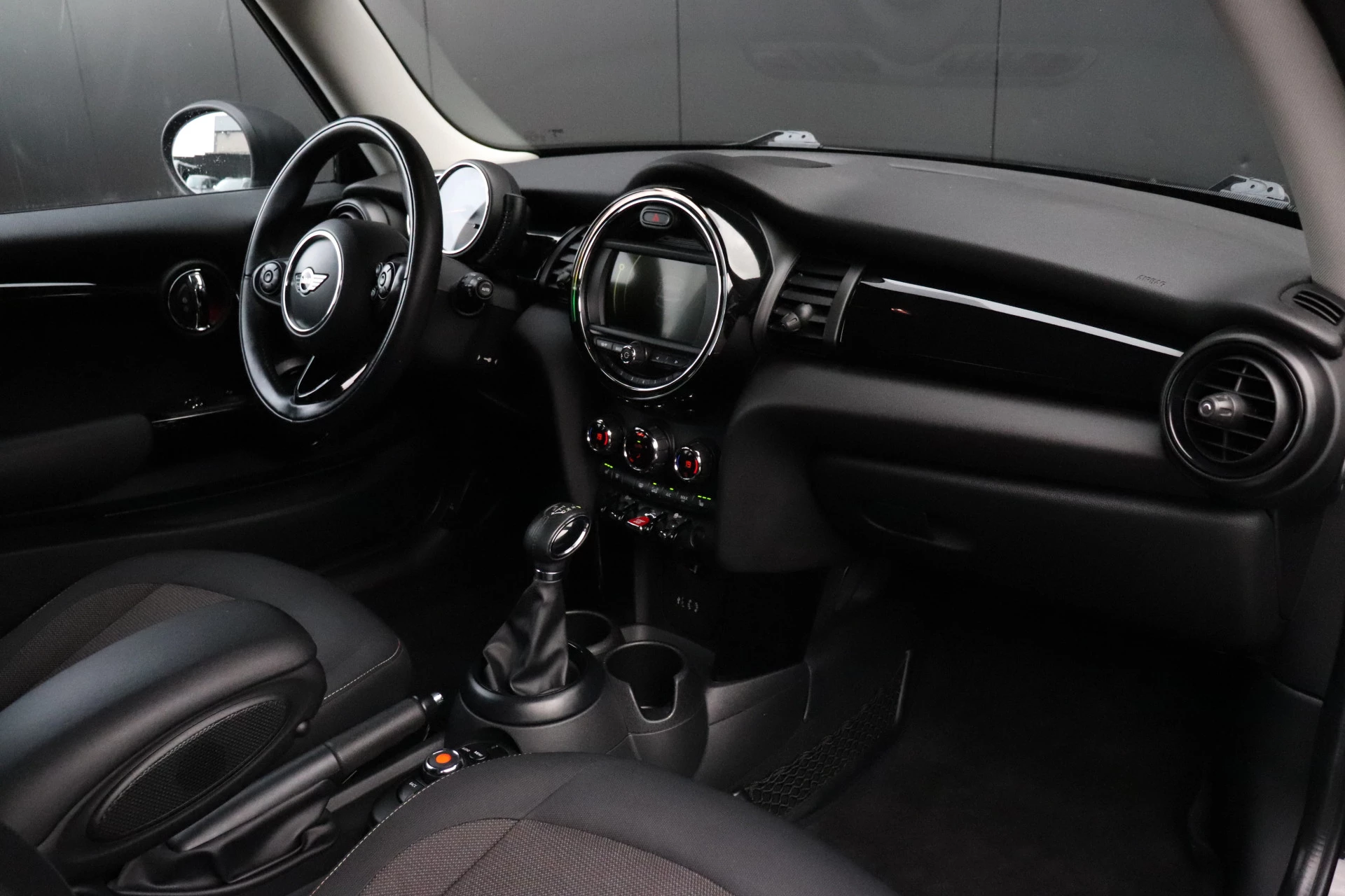 Hoofdafbeelding MINI One