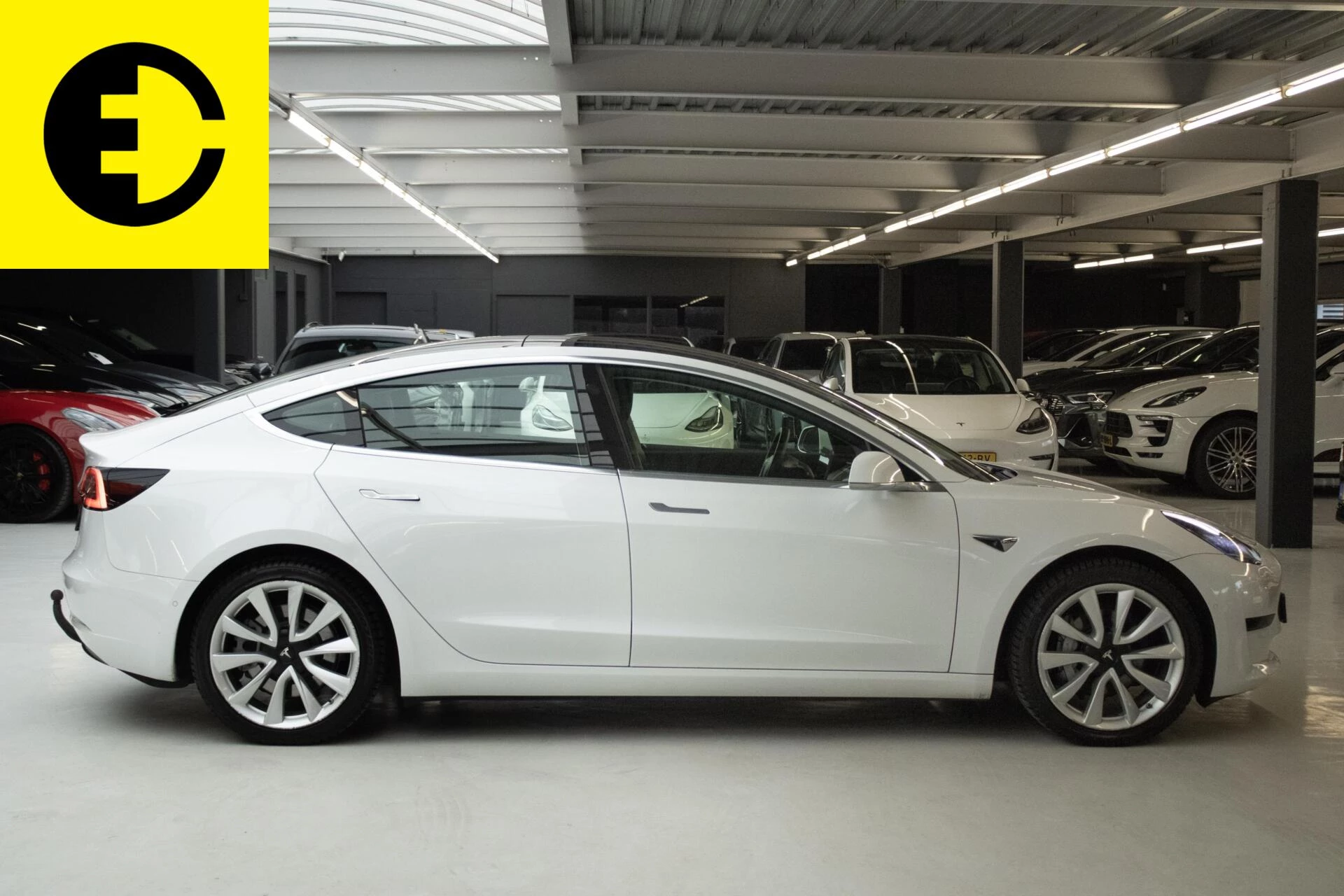 Hoofdafbeelding Tesla Model 3