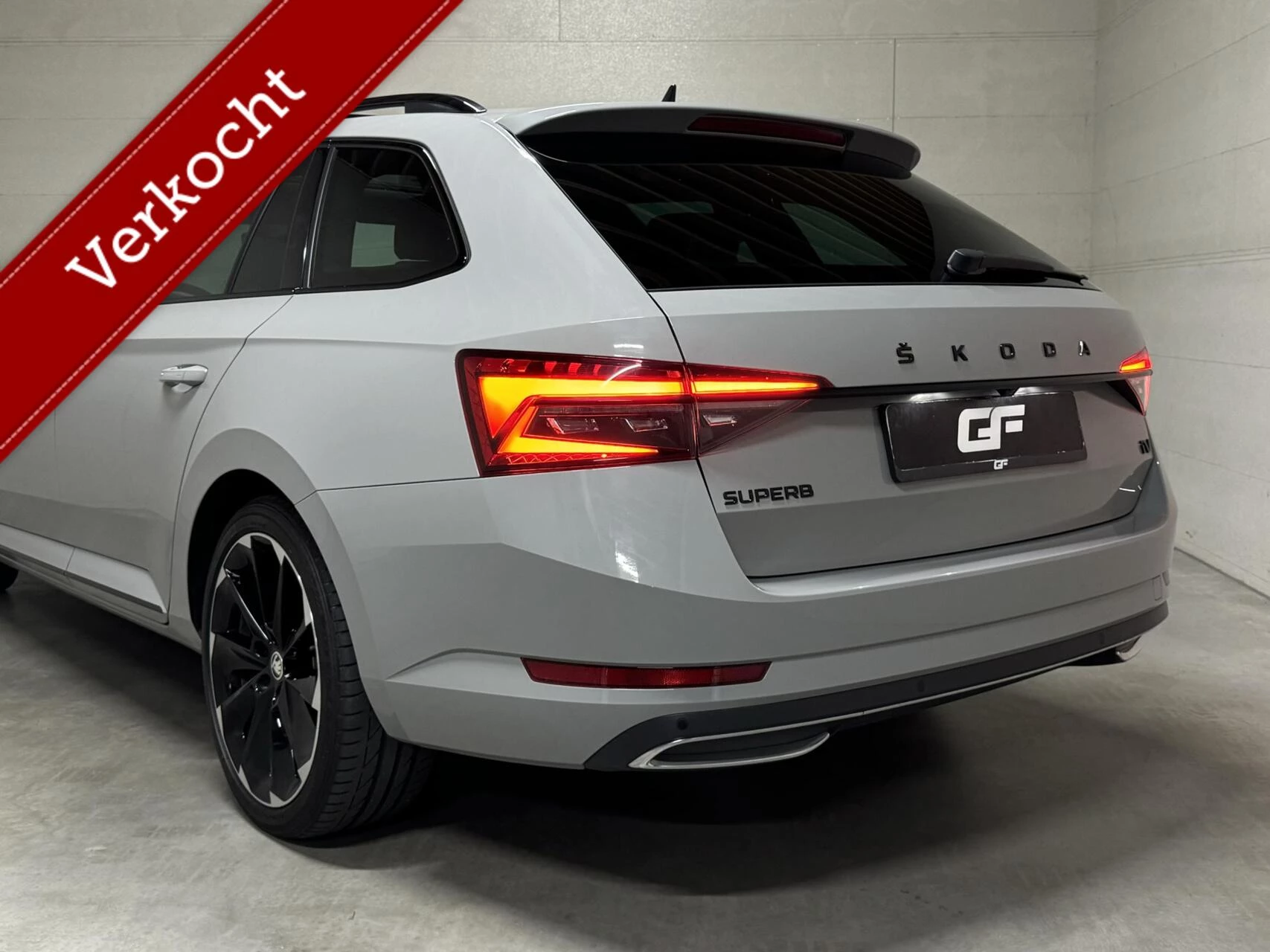 Hoofdafbeelding Škoda Superb