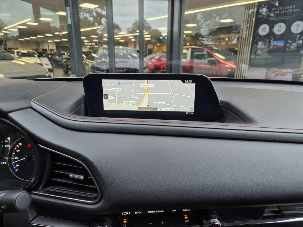 Hoofdafbeelding Mazda CX-30