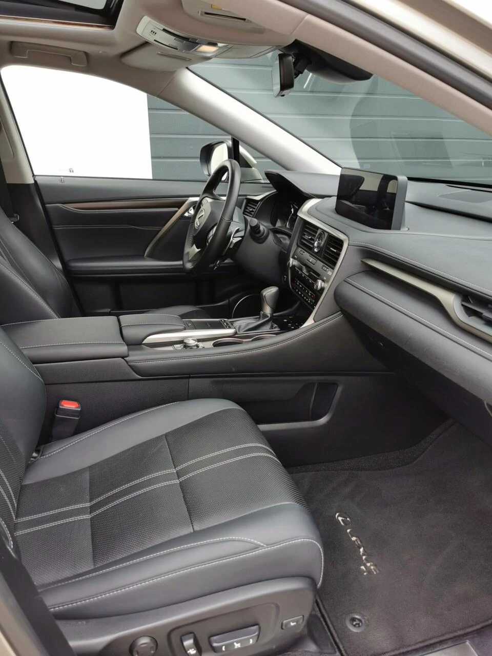 Hoofdafbeelding Lexus RX