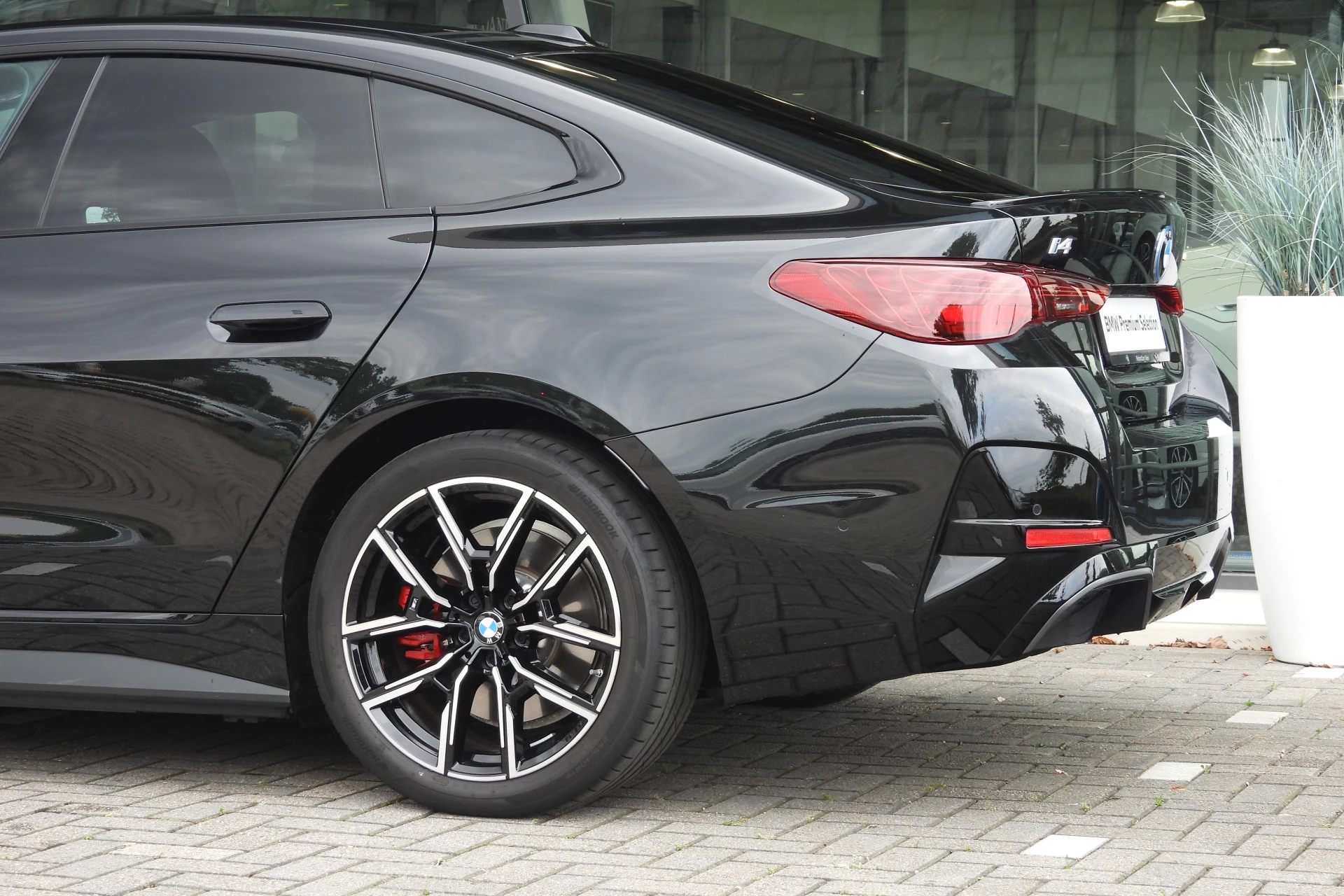 Hoofdafbeelding BMW i4
