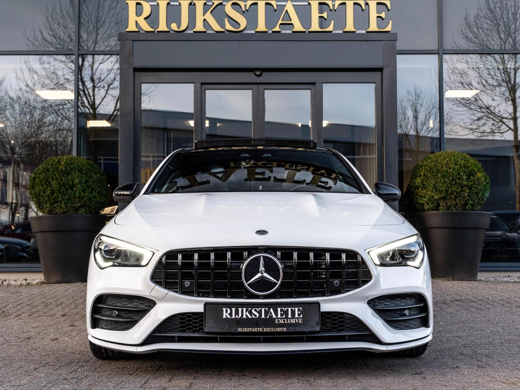 Hoofdafbeelding Mercedes-Benz CLA