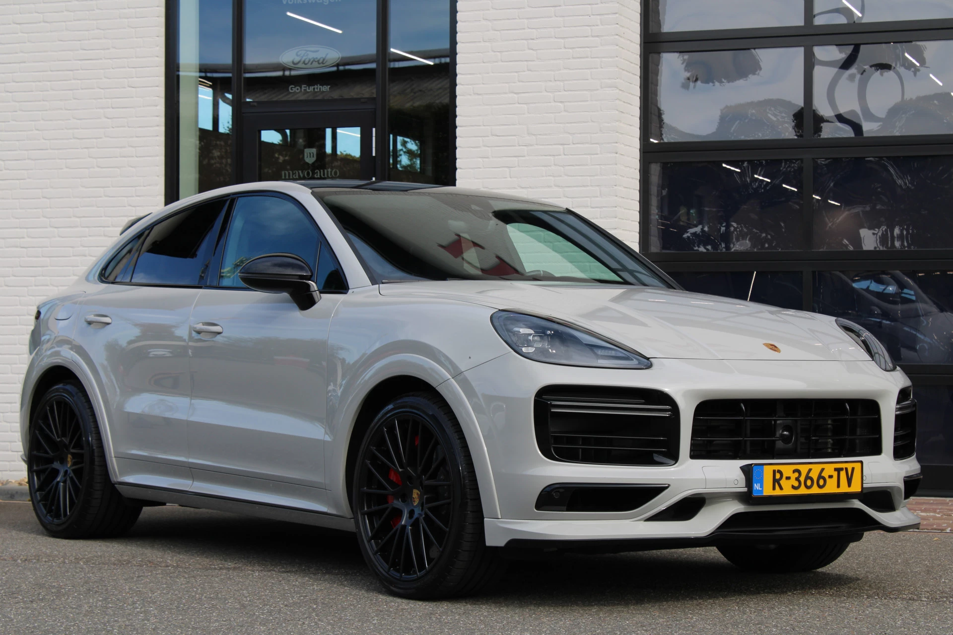 Hoofdafbeelding Porsche Cayenne