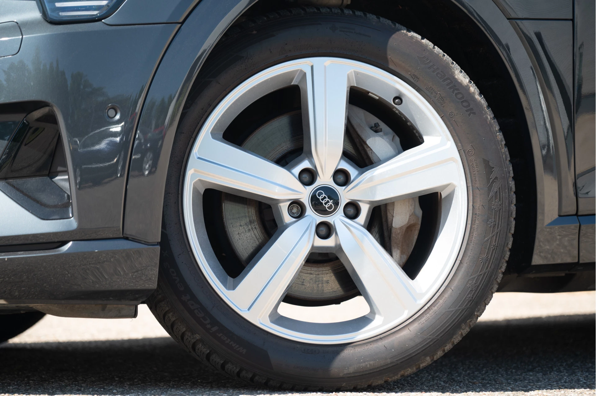 Hoofdafbeelding Audi e-tron