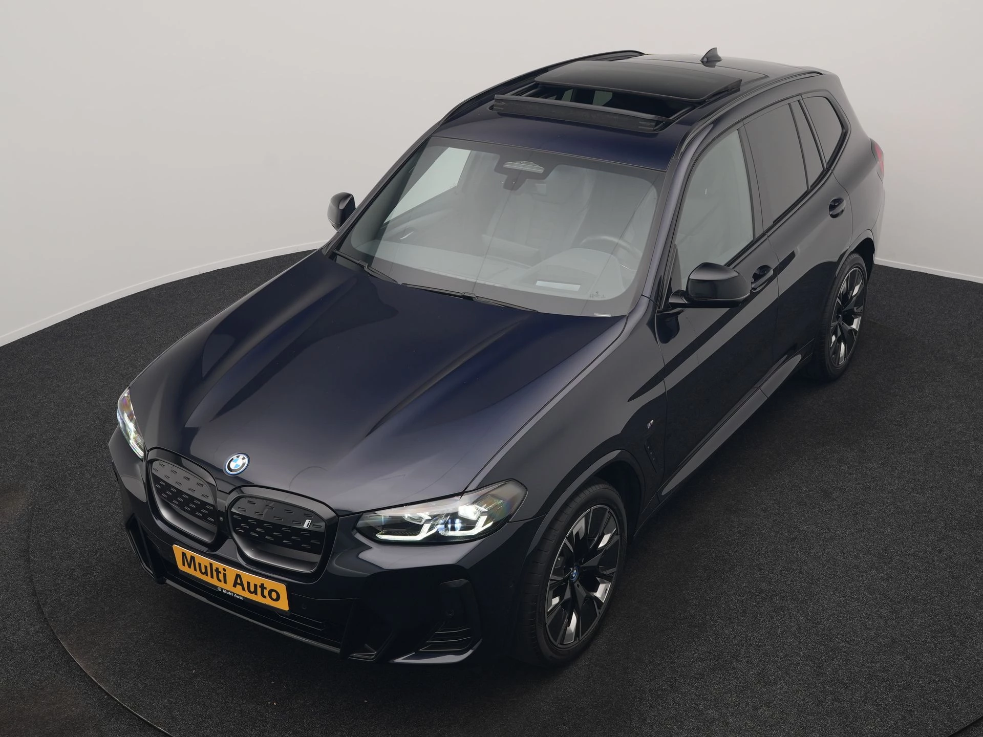 Hoofdafbeelding BMW iX3